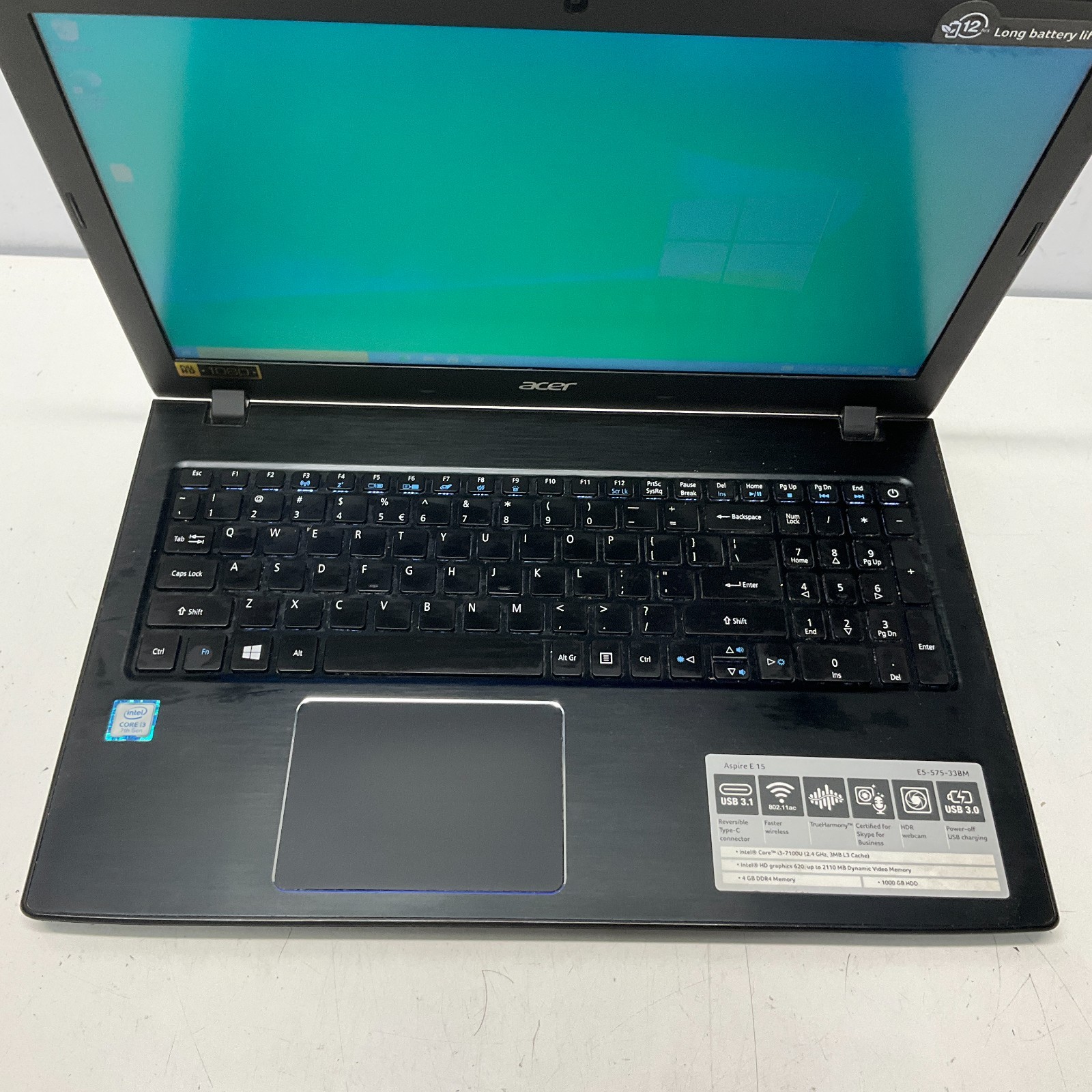 ACER ASPIRE E5-575 | I3-7100U 2.40 GHZ 4GB 250GB SSD Windows 10 Pro READ