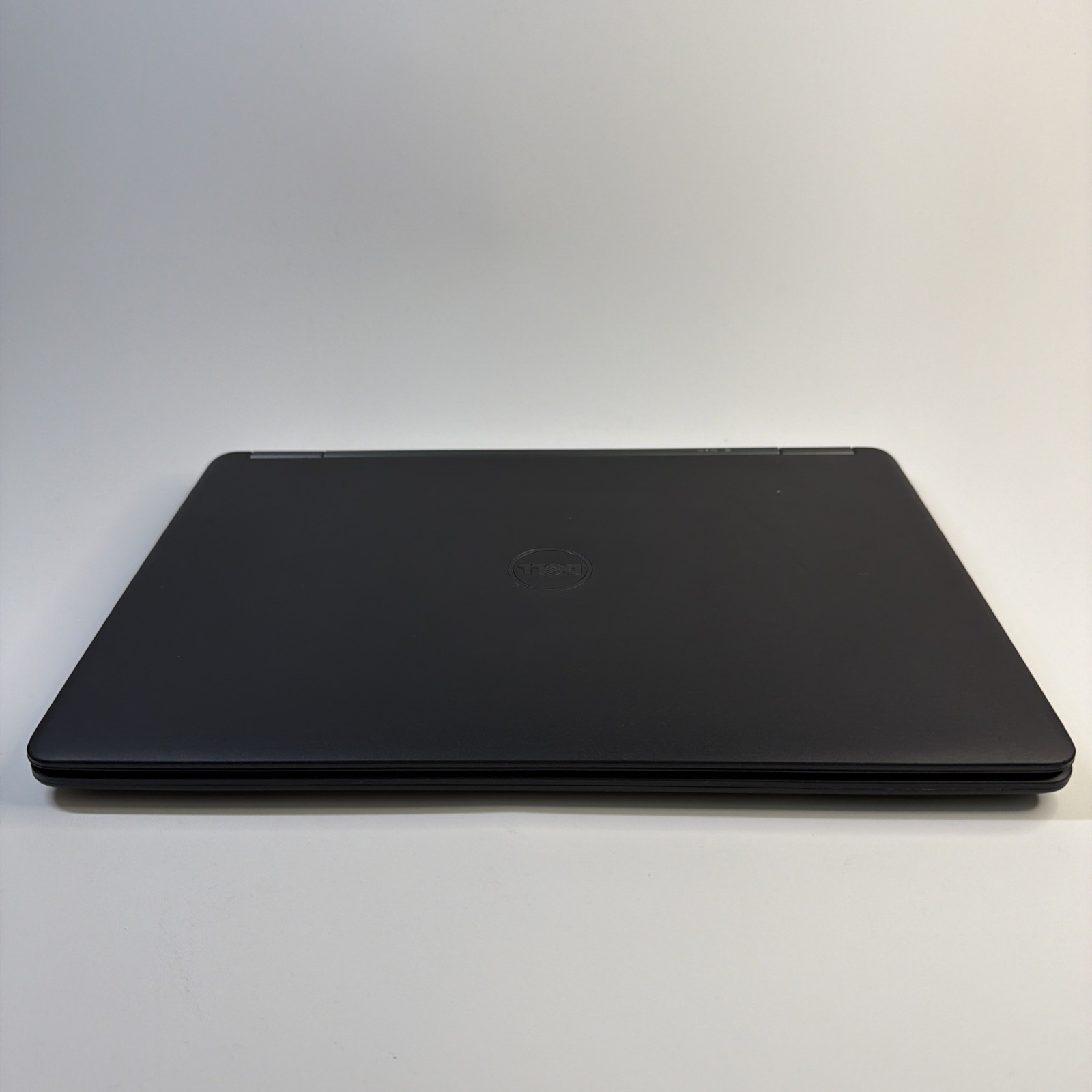 Dell Latitude E7250 Laptop Intel Core 15-5300U CPU @ 2.30GHz 4GB RAM 128HD 13′