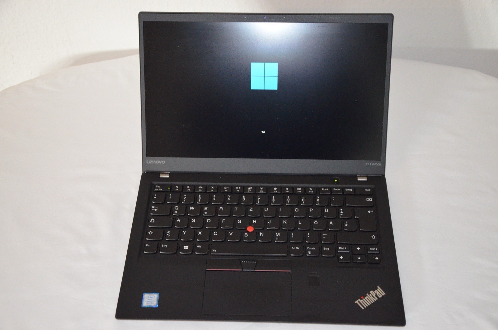 Lenovo ThinkPad X1 Carbon Gen 5 | Intel Core i7-7500U | 16GB RAM | 1TB SSD Win11