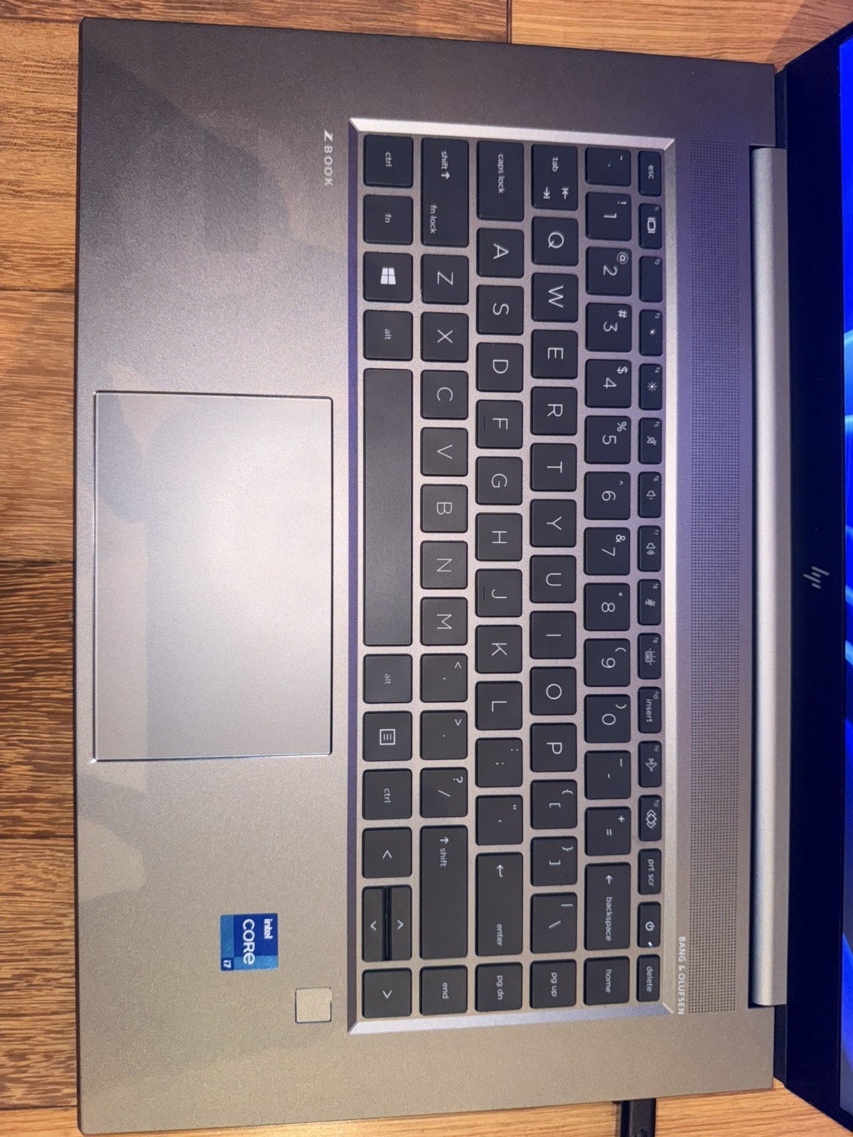 HP ZBook Studio G8 i7-11800H Quadro T1200 16GB 512GB SSD 15.6″ FHD Win11 Pro