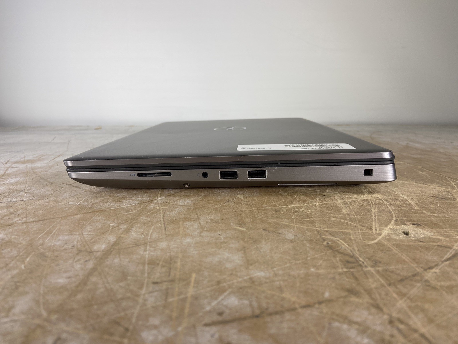 DELL PRECISION 7560 i7-11850H @ 2.50GHz, 4GB RAM, NO HDD/OS