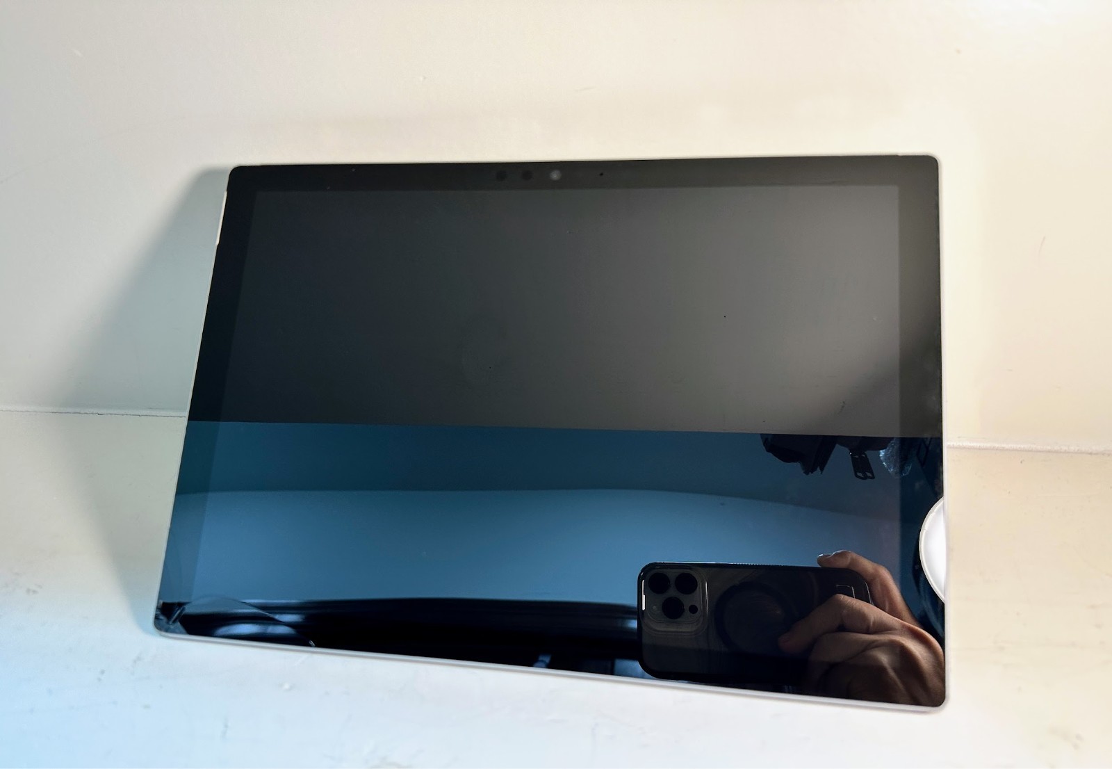 Microsoft Surface Pro 5 – 1796 model – i5 , 8GB RAM, 128GB SSD – PARTS – READ!