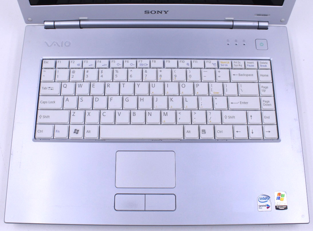 Sony Vaio VGN-N130G Core Duo @ 1.6GHz 3GB RAM 250GB SSD Windows XP MCE SP3