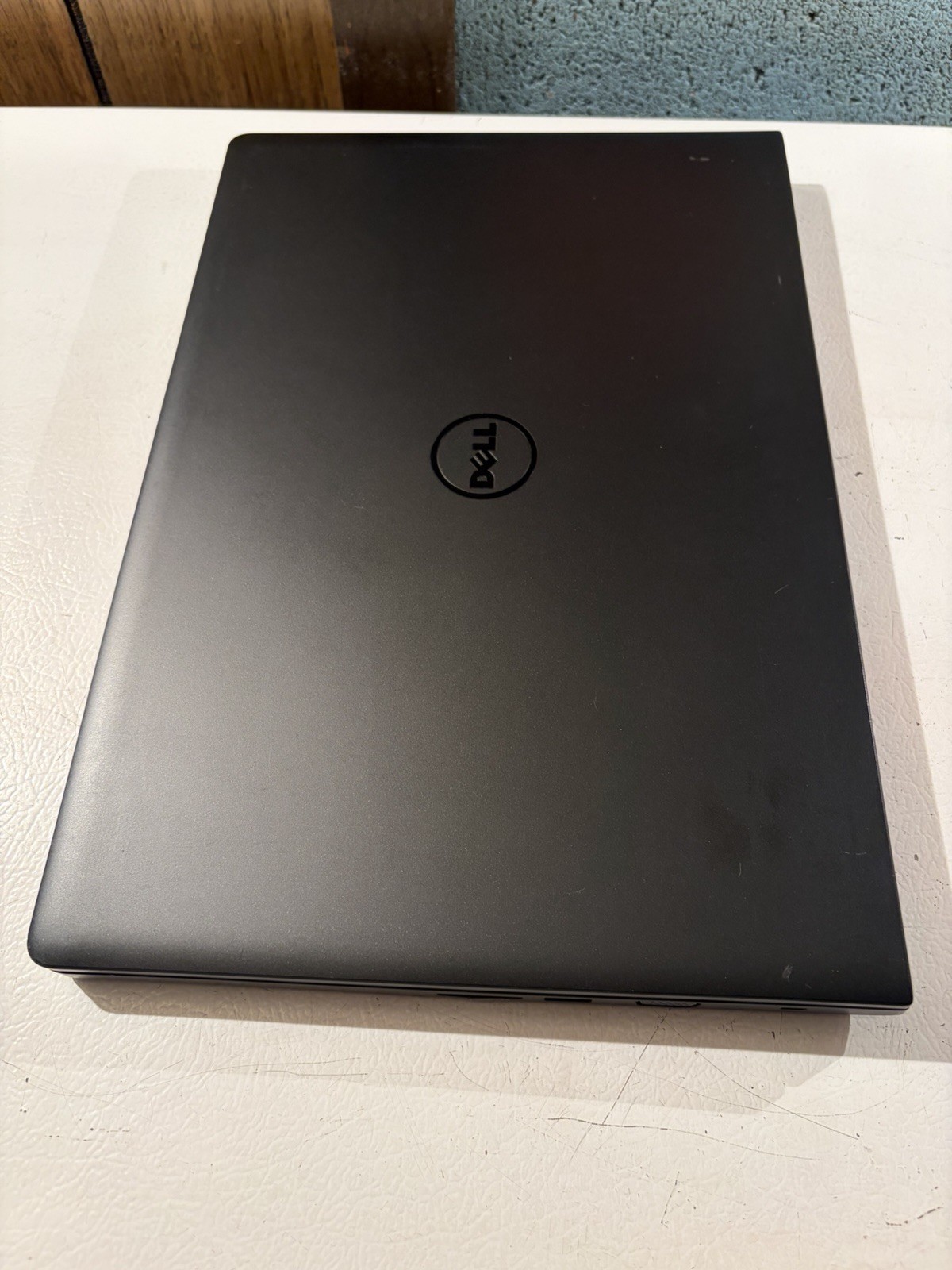 DELL LATITUDE 3570 15.6” HD INTEL i5-6200U 16GB RAM 250GB SSD WINDOWS 11 PRO