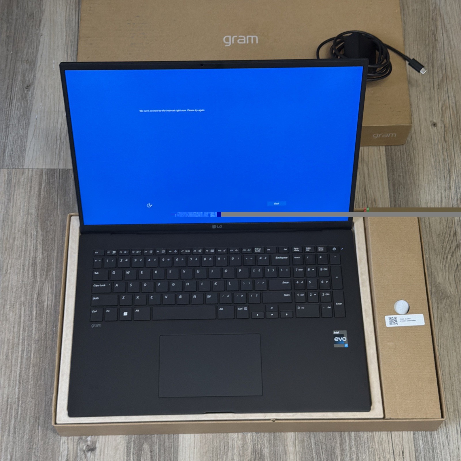 LG Gram 17Z90R-H 17″ i7-1360P 2.2GHz 16GB RAM 1TB SSD In Great Condition