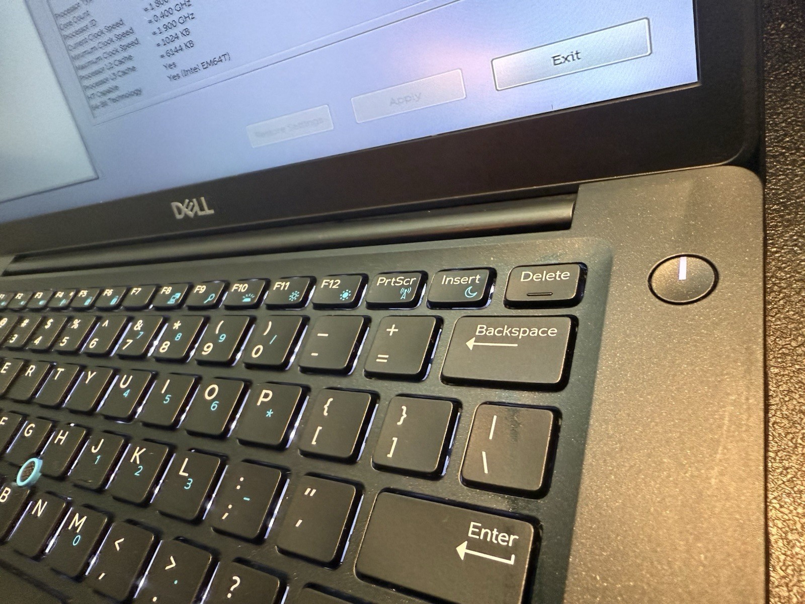 Dell Latitude 14″ Core i5 8th up 32GB & 2TB SSD + Win 11 + Office