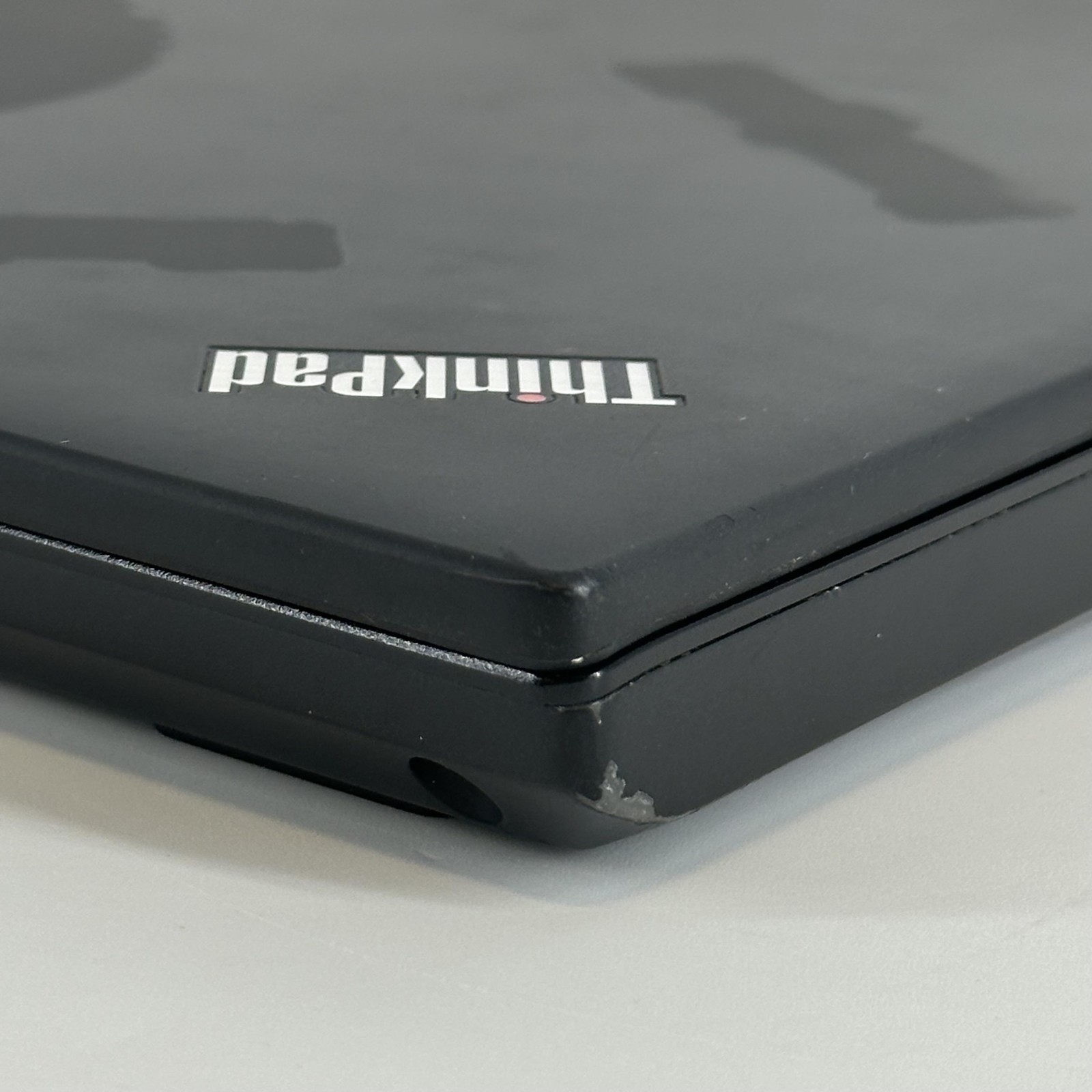 Lenovo ThinkPad P51 15.6 FHD i7-7700HQ 24GB 256GB SSD/500GB HDD Quadro M1200