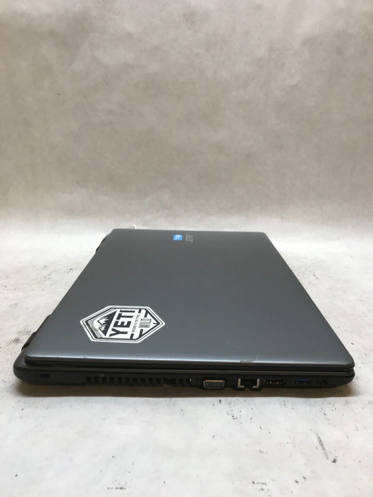 Acer E571 15″ Laptop E5-571-56UQ *Unknown Specs* For Parts/Repair POWER DEAD -DW