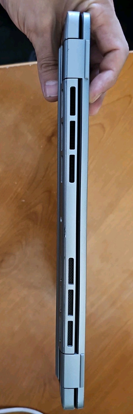 Dell Latitude 5440 14″ 2023 i5-1335U 256GB NVMe 8GB DDR4 RAM FHD W11P + CHARGER