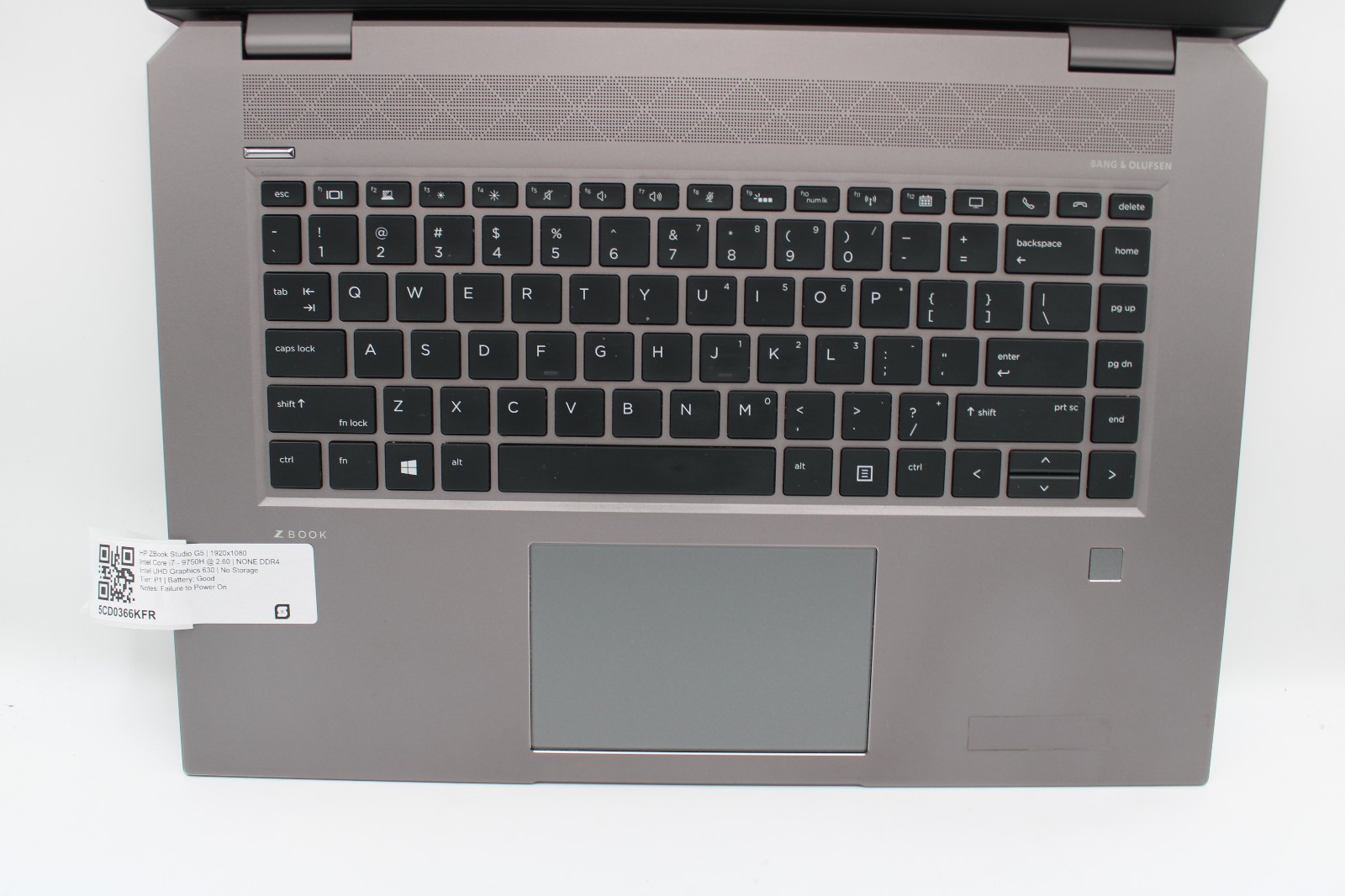 HP ZBook Studio G5 i9-9880H @ 2.3 GHz No RAM No SSD No OS *PARTS*BARE BONES*