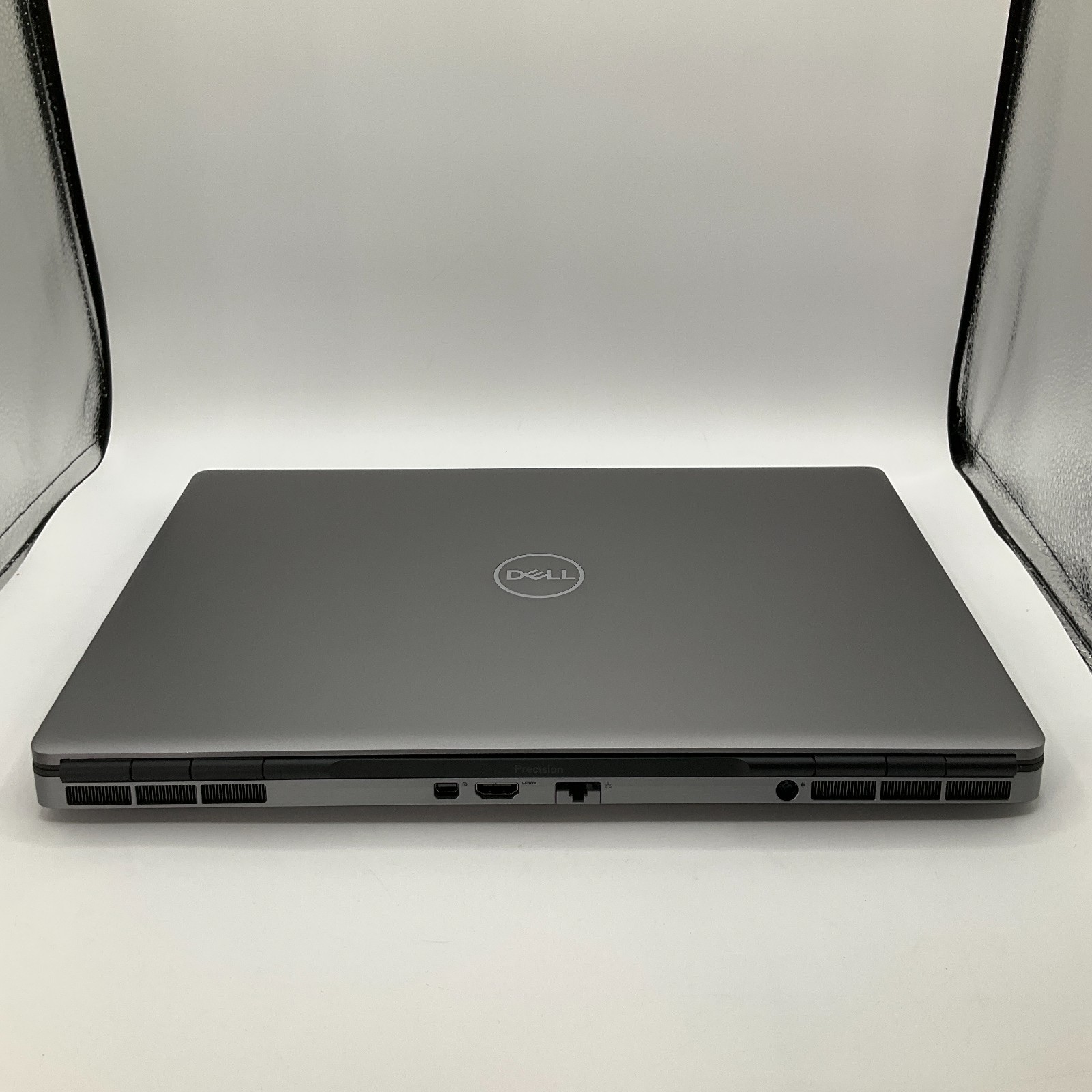Dell Precision 7560 Laptop 11th Gen Intel Core i7-11850H @ 2.50GHz 64GB 1 TB