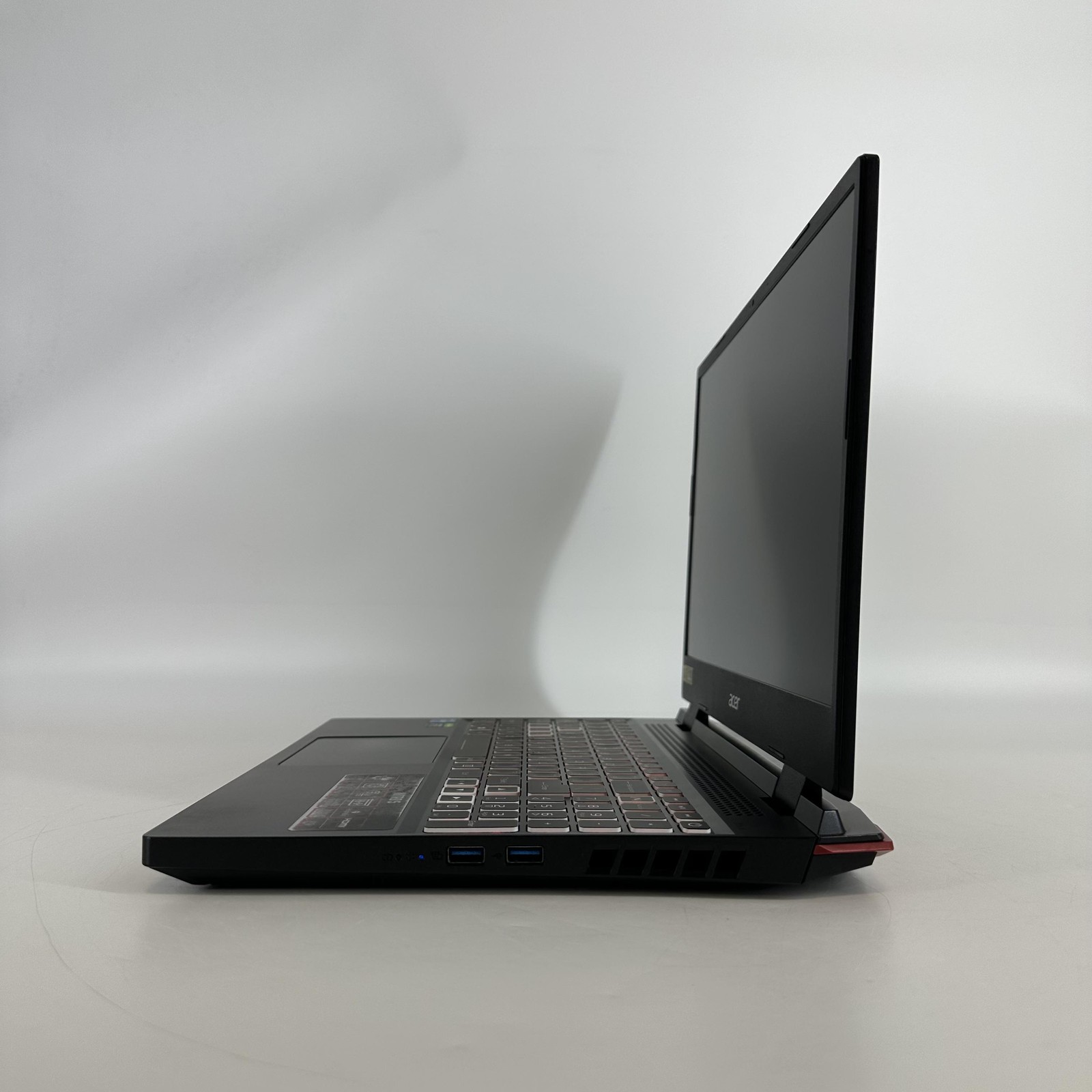Acer Nitro 5 15.6 144Hz FHD 2022 3.1 GHz i5-12500H 32GB 512GB RTX 3050 Ti Good