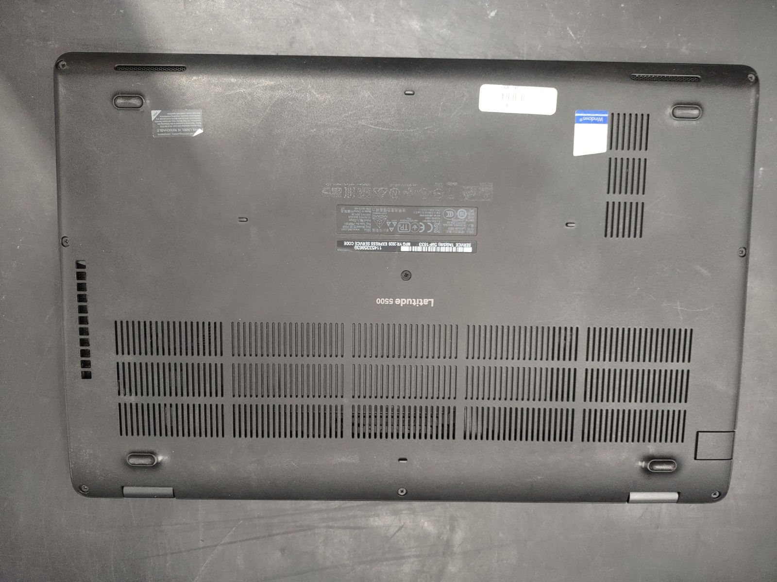 Dell Latitude 5500 i5 8365U @ 1.60Ghz 8GB RAM 256GB NVME NO OS