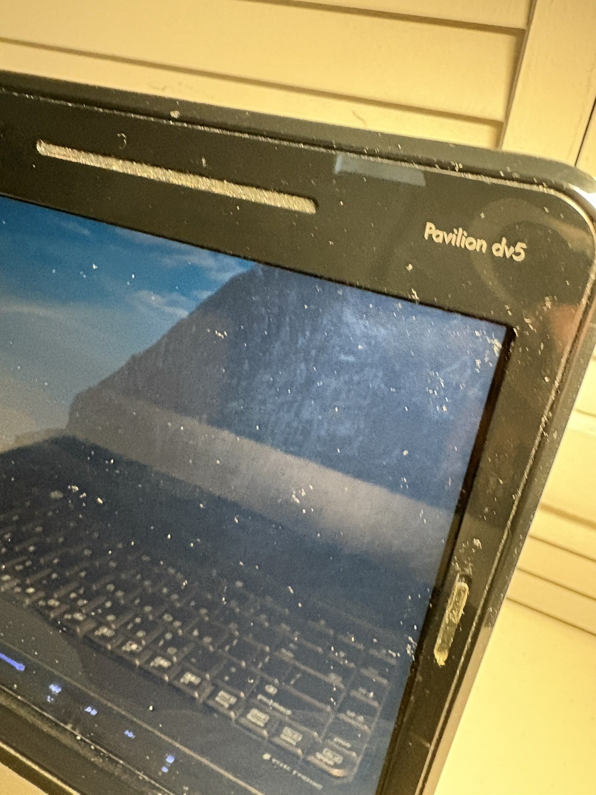 HP Pavilion 15″ DV6-1235dx Intel Core 2 Duo 2Ghz