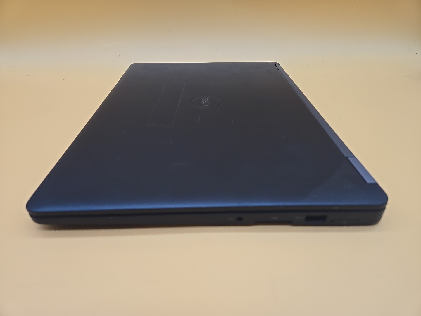 Dell Laptop Latitude E7470 14″ Intel i7-6600U @2.60GHz 16GB RAM 512GB SSD – READ
