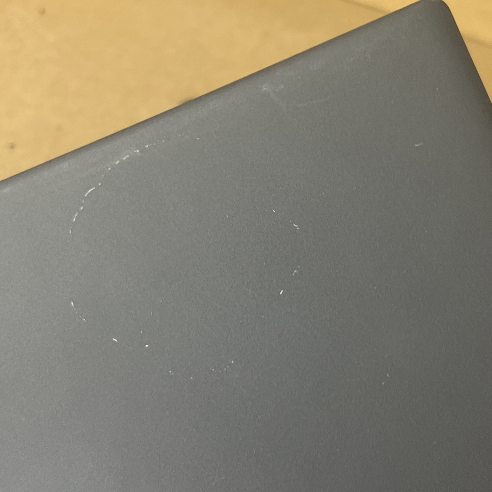 Dell Latitude 3510 i5-10210U 1.6GHz 8GB Ram 256GB – Fair *77% Batt, MDM Lock*