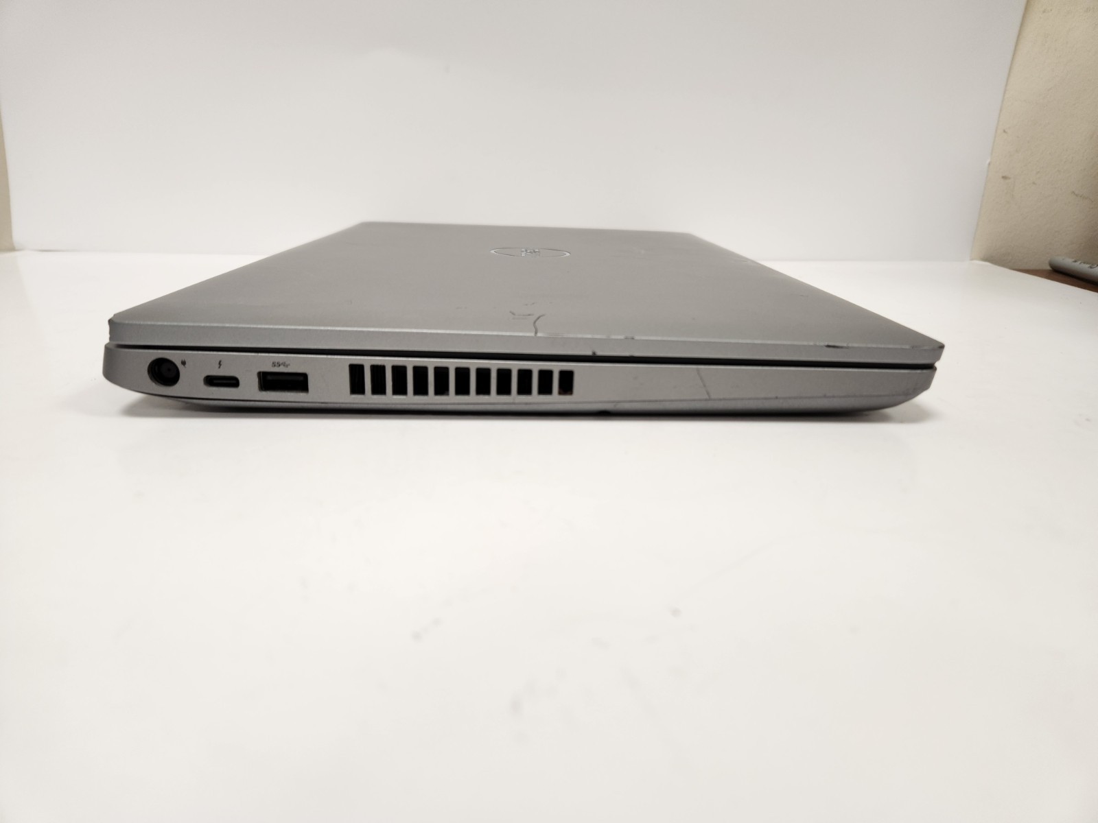 Dell Latitude 5511 Core i5-10400H, 16GB RAM, 256GB SSD, Win11 PRO *READ #0391
