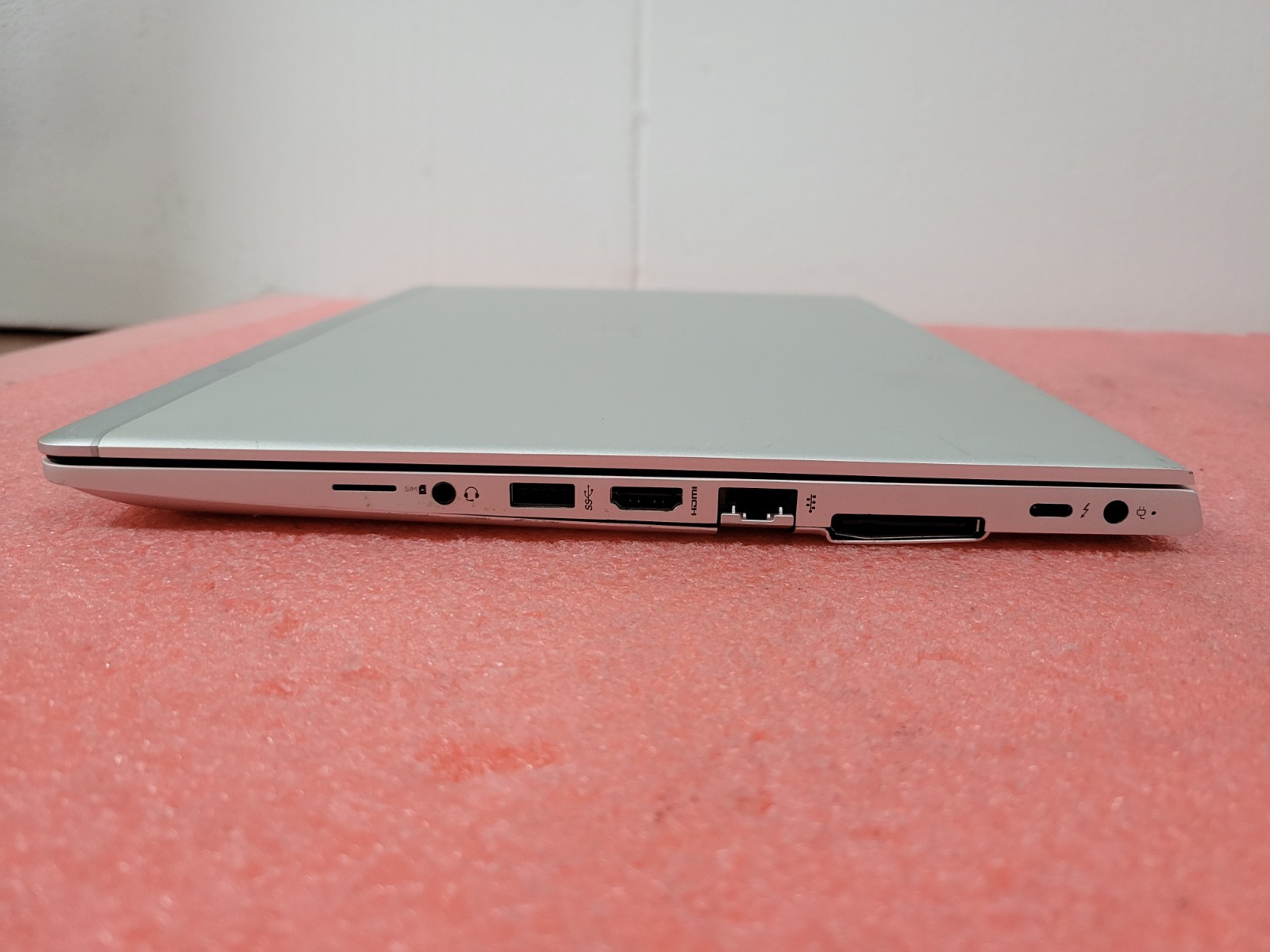HP EliteBook 840 G5 i5-8250U@1.6GHz 8GB RAM *No Battery/HDD/OS/BIOS* | C856
