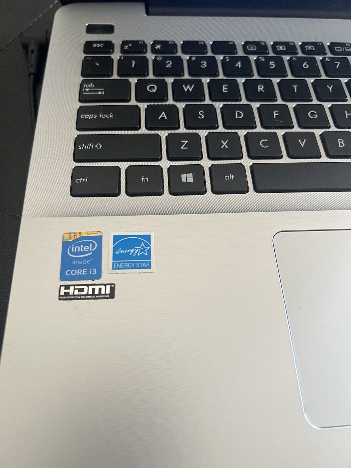 ASUS X555L Laptop Working – With Charger (Battery Needed Read Desc)