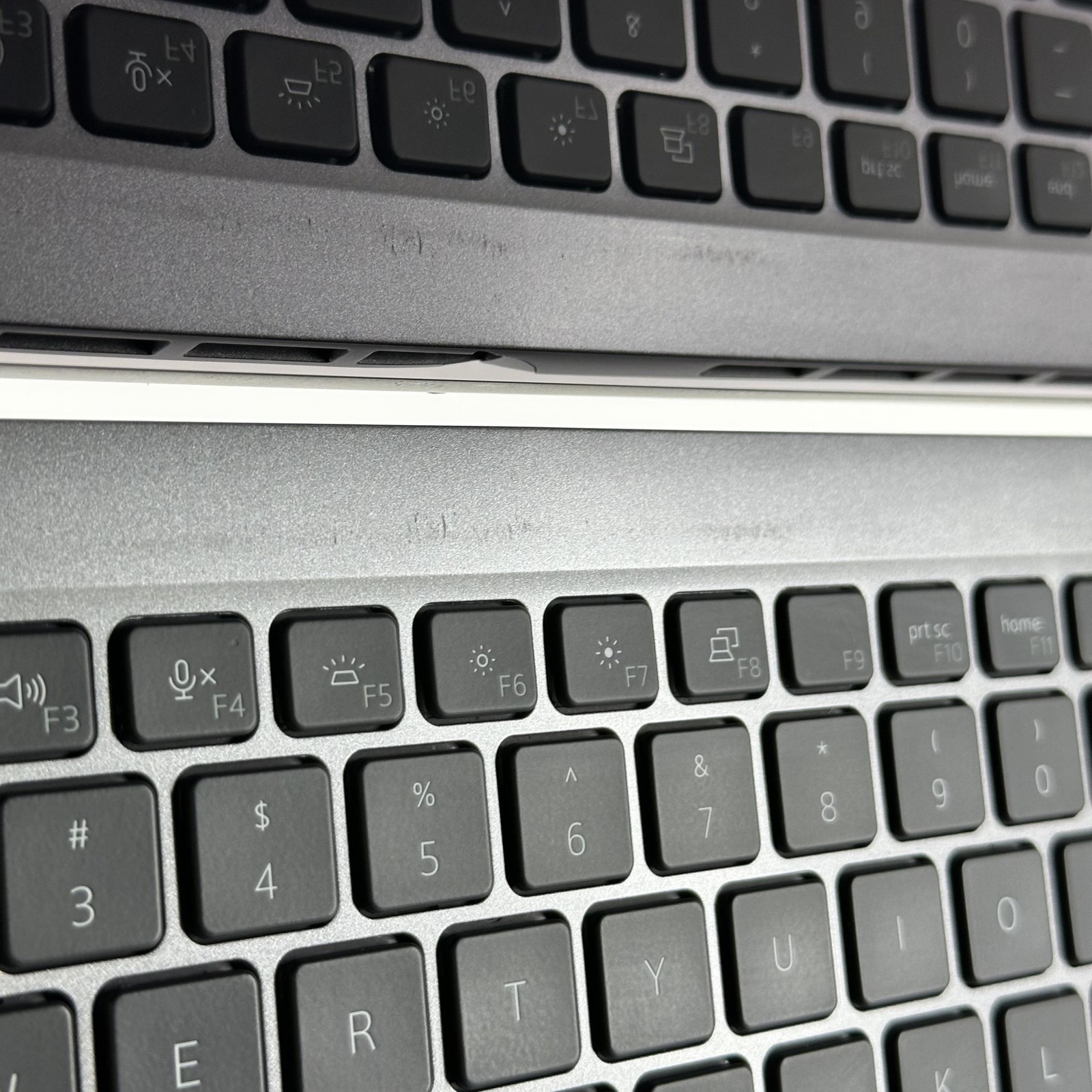 Dell Latitude 5340 (2-in-1) 13.3 FHD TOUCH 1.6 GHz i5-1345U 16GB 256GB SSD Good