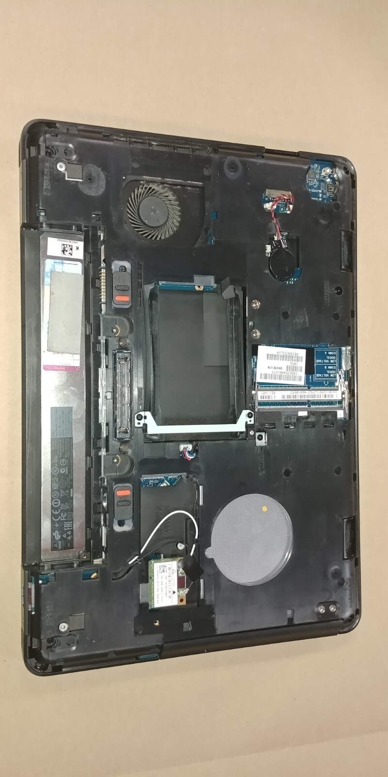 Dell Latitude E5440 14″ Intel Core i3 4th Gen FOR PARTS