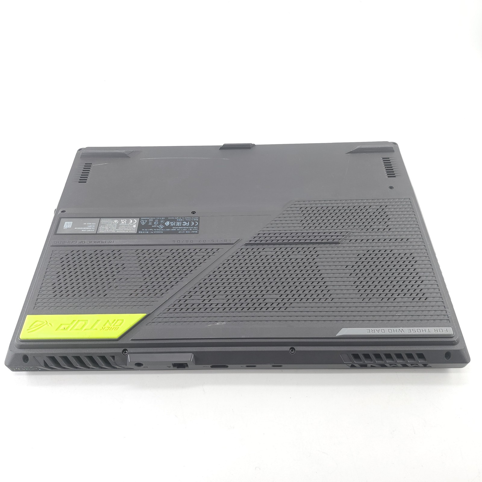 Asus ROG Strix G17 G713P Ryzen 9 7845HX 16GB RAM 1TB SSD RTX 4060 24Hz **READ