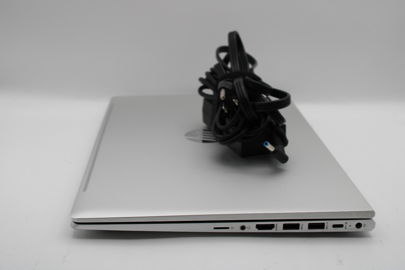HP ProBook 450 G8 i7-1165G7 @ 2.8 GHz 16GB RAM 256GB SSD W11Pro