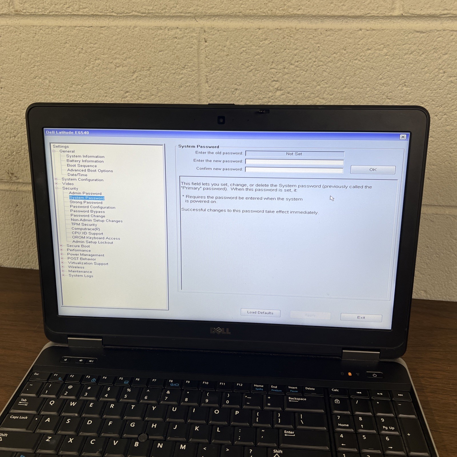 Dell Latitude E6540 i7-4610M CPU 3.0GHz 4GB RAM – No HDD/SSD No OS