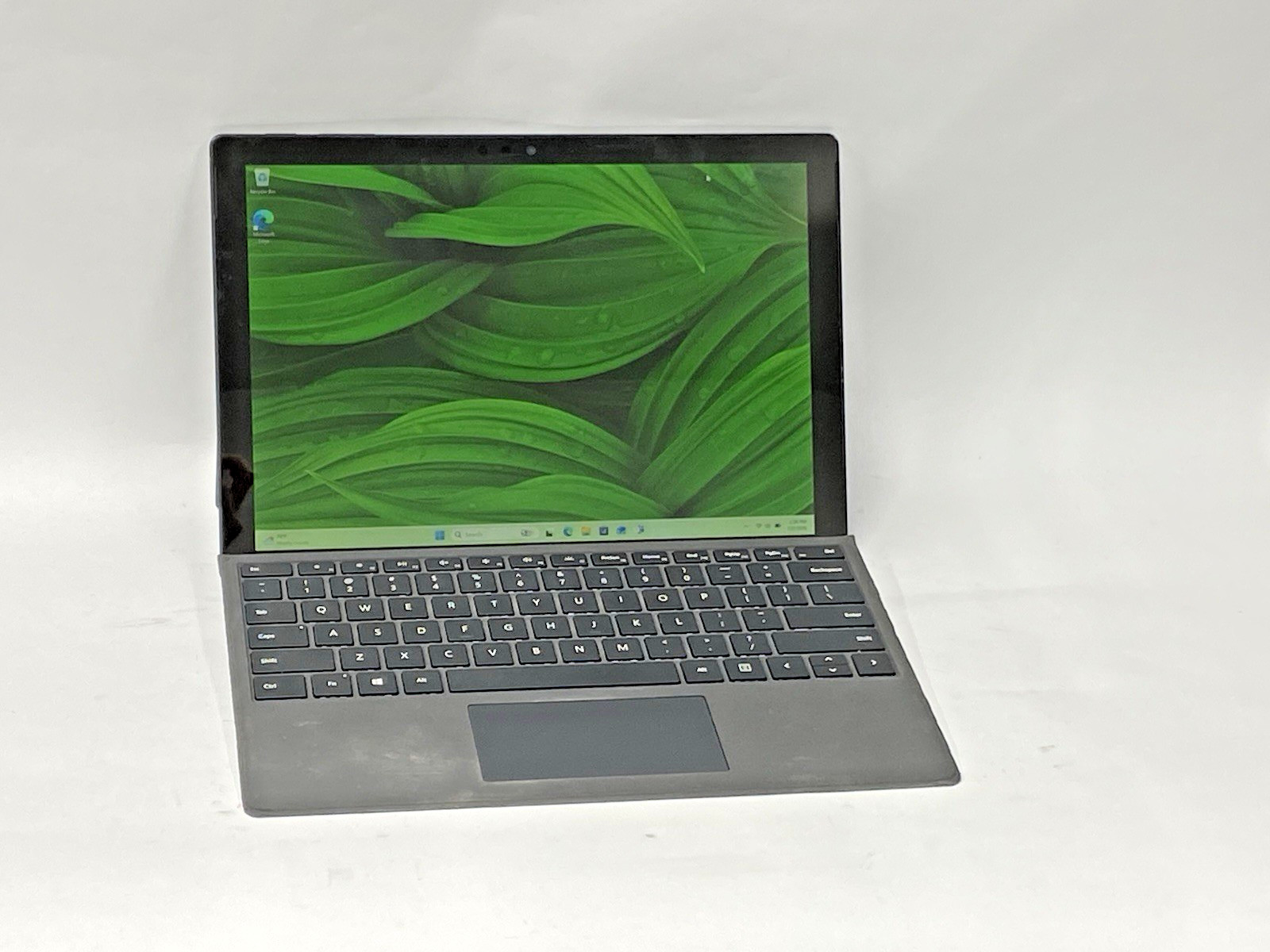 Microsoft Surface Pro 6 – Grade B – Touch – i5-8250U – 8GB – 256SSD – W11P