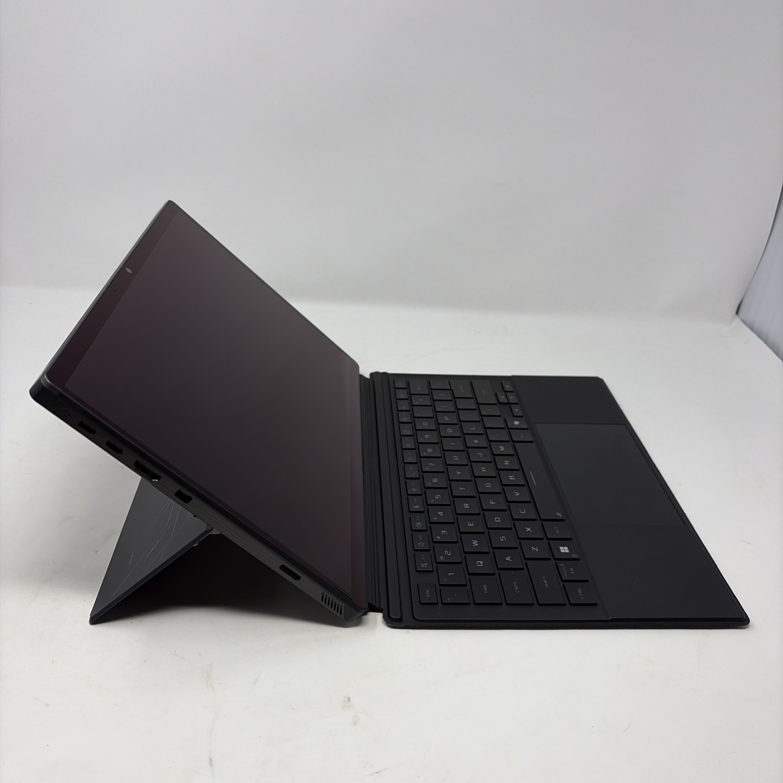 Asus ROG Flow Z13 GZ302 13 180Hz QHD+ TOUCH 3.0GHz RYZEN AI MAX+ 395 64GB 1TB