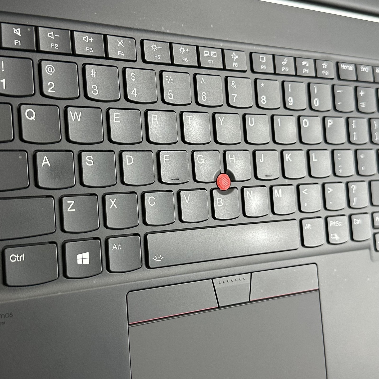 Lenovo ThinkPad P1 Gen 4 16 UHD+ TOUCH i7-11800H 2.30GHz 32GB 1TB SSD RTX A2000