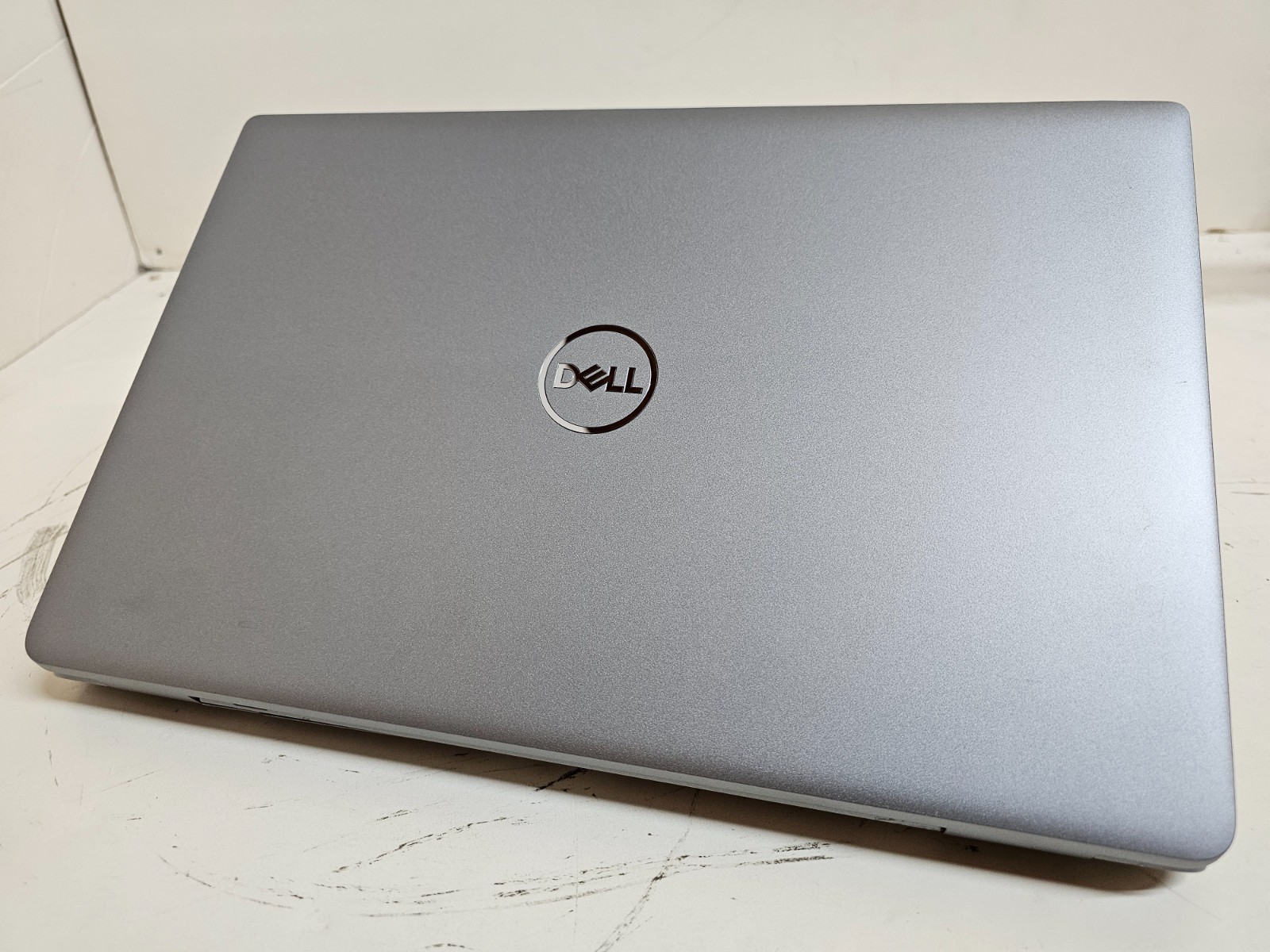 Dell Latitude 5540 Laptop – i5-1345U 16GB 512GB Webcam 15.6″ -Touch – Dell Wty