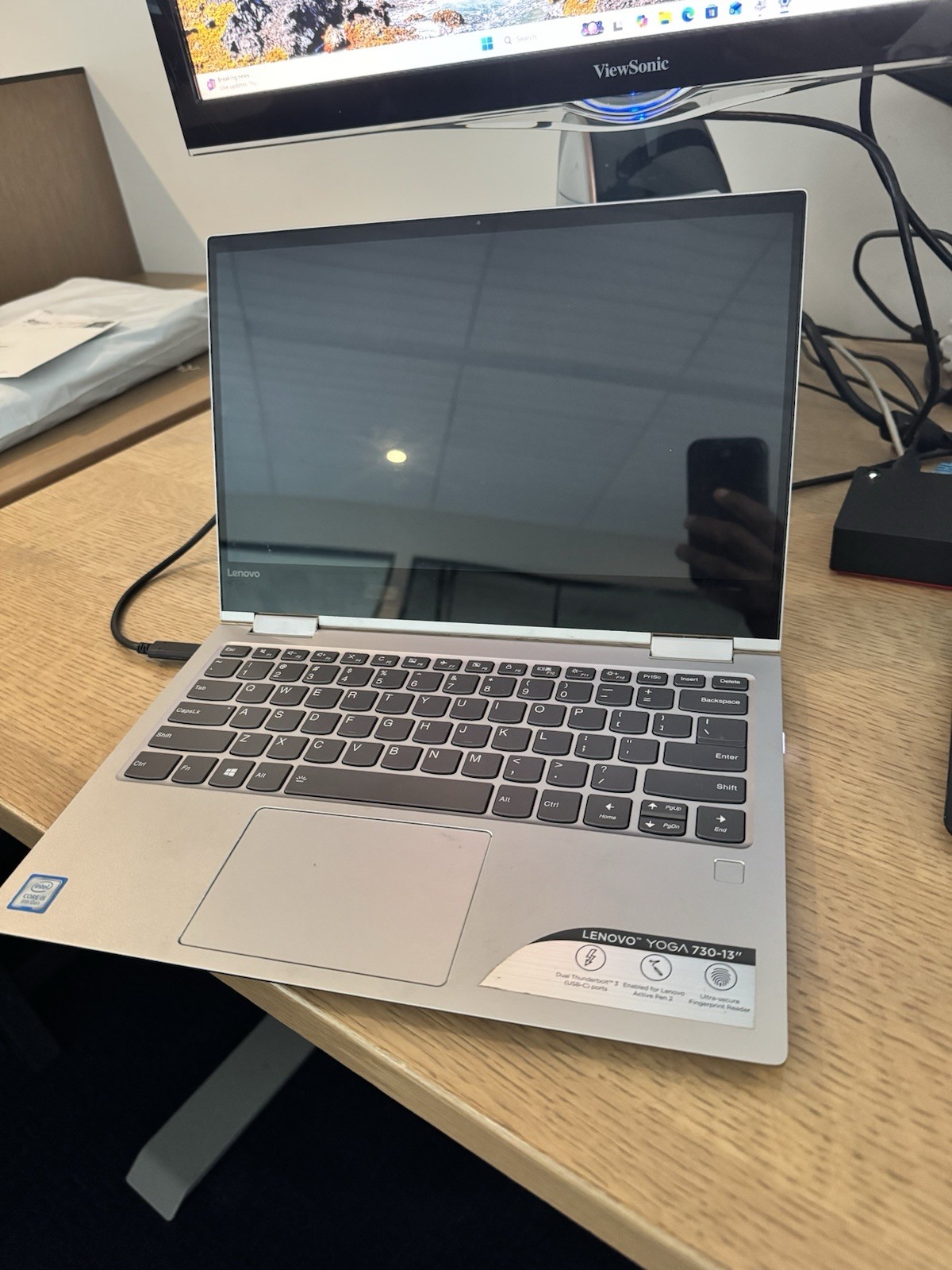 Lenovo Yoga 730-13IKB 13.3″ i5-8250U 8GB RAM 256GB SSD Faulty LCD Cable