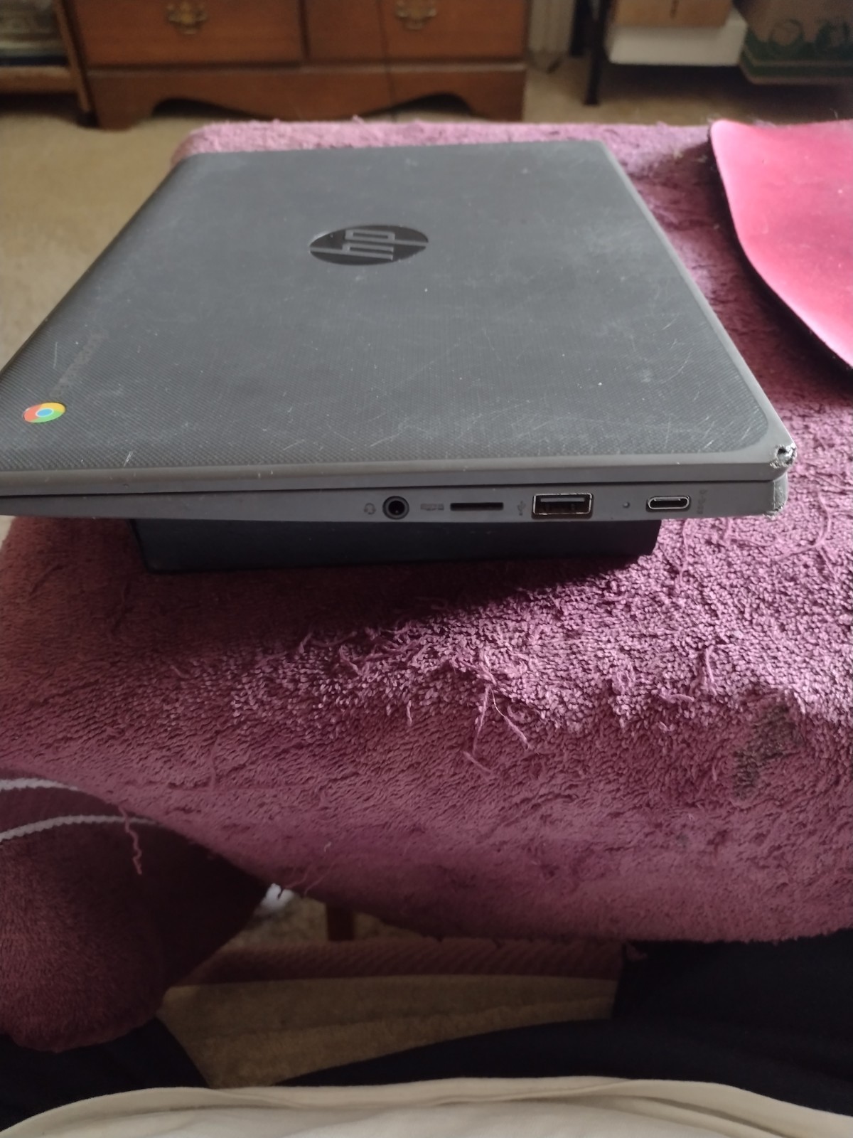 HP Chromebook 11A G8 EE Laptop 11.6″ AMD A4-9120 4GB 32G good running nice clean