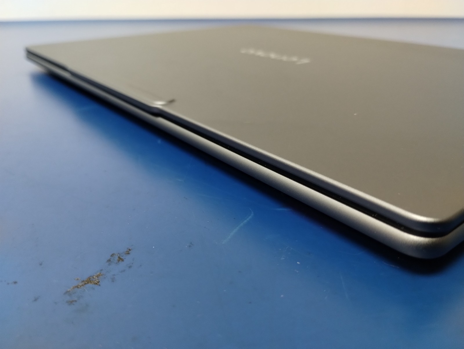 Lenovo Slim 7 14ILL10, Intel Core Ultra 7 258V, 2.20 GHz, 32 GB RAM, 1 TB NVMe