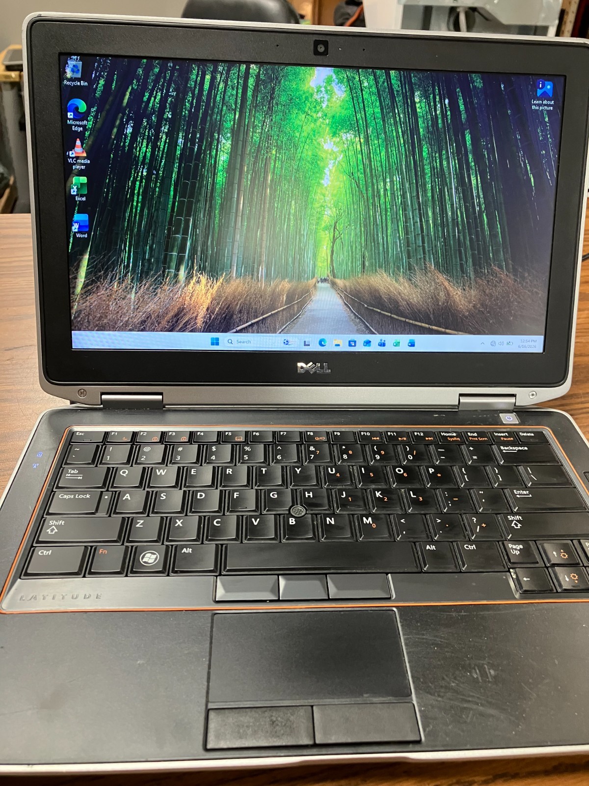 Dell Latitude E6320 i5 8GB RAM 128GB SSD Win 11 Pro Office 2021 New Battery