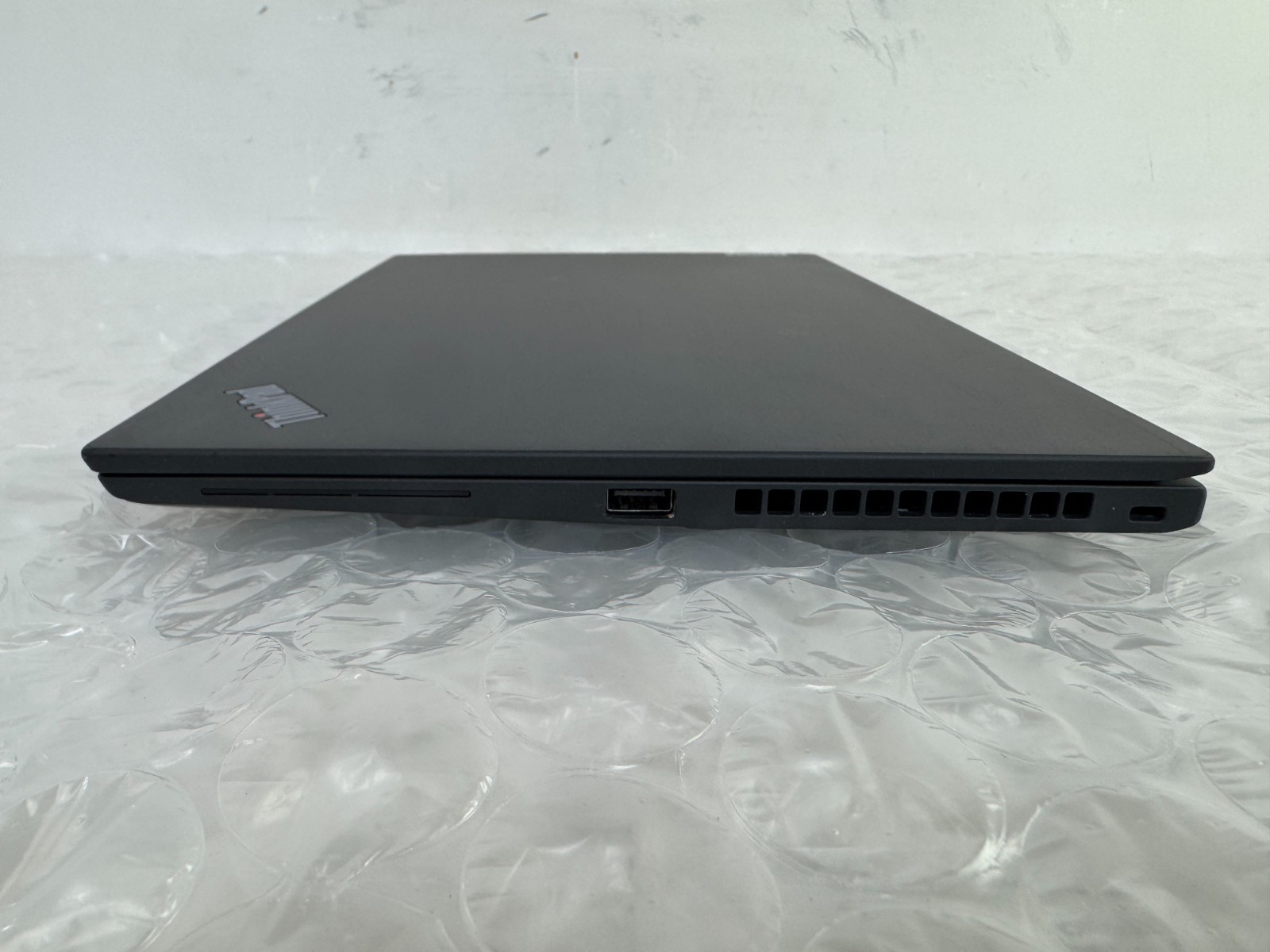 Lenovo ThinkPad T14s Gen 2 i7-1165G7 16GB 512GB SSD 14″ FHD Win 11 Pro