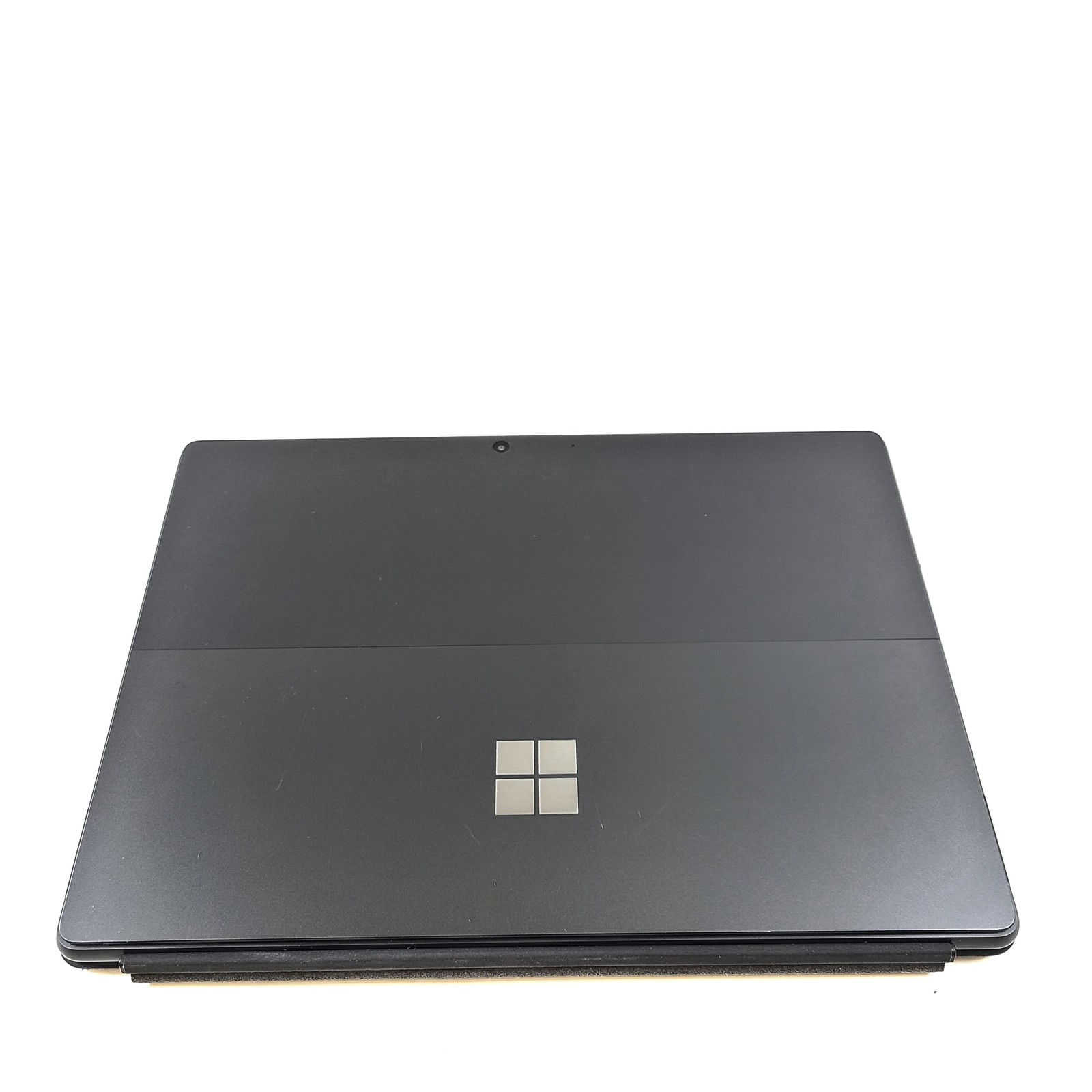 Microsoft Surface Pro 9 2038 – 13″ – i7-1255U 16GB RAM 256GB SSD – GRADE A