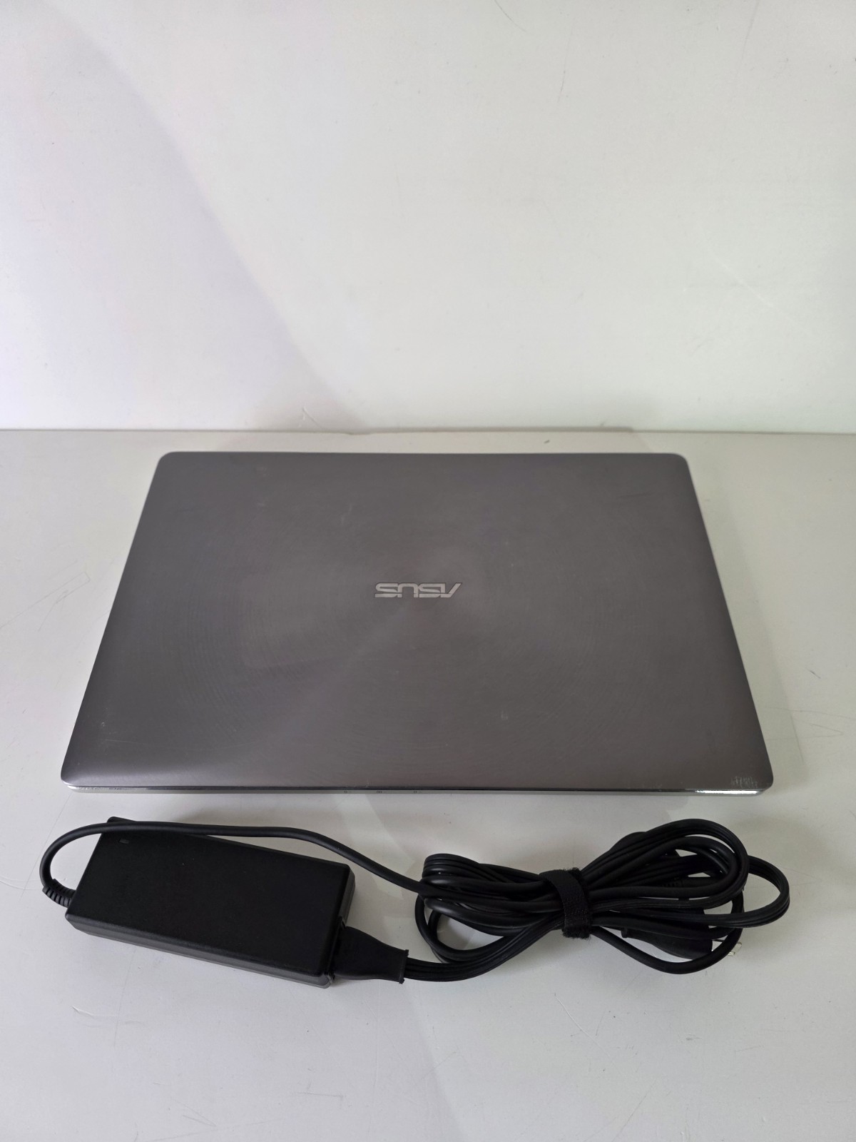 ASUS ZenBook Pro UX501V-Intel i7-6700HQ_16GB RAM_128GB NVMe SSD_WIN 11 Home.