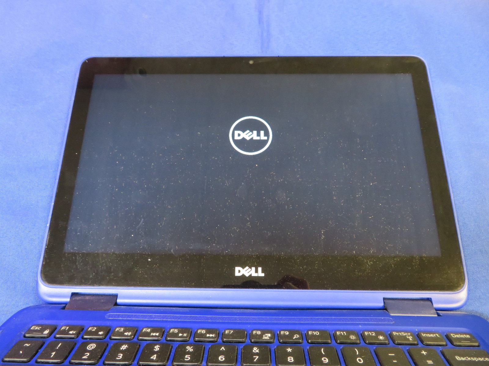 Dell Inspiron 11 3168 Series Laptop/Tablet Convertible* 500GB, 4GB, Win 10*P25T*