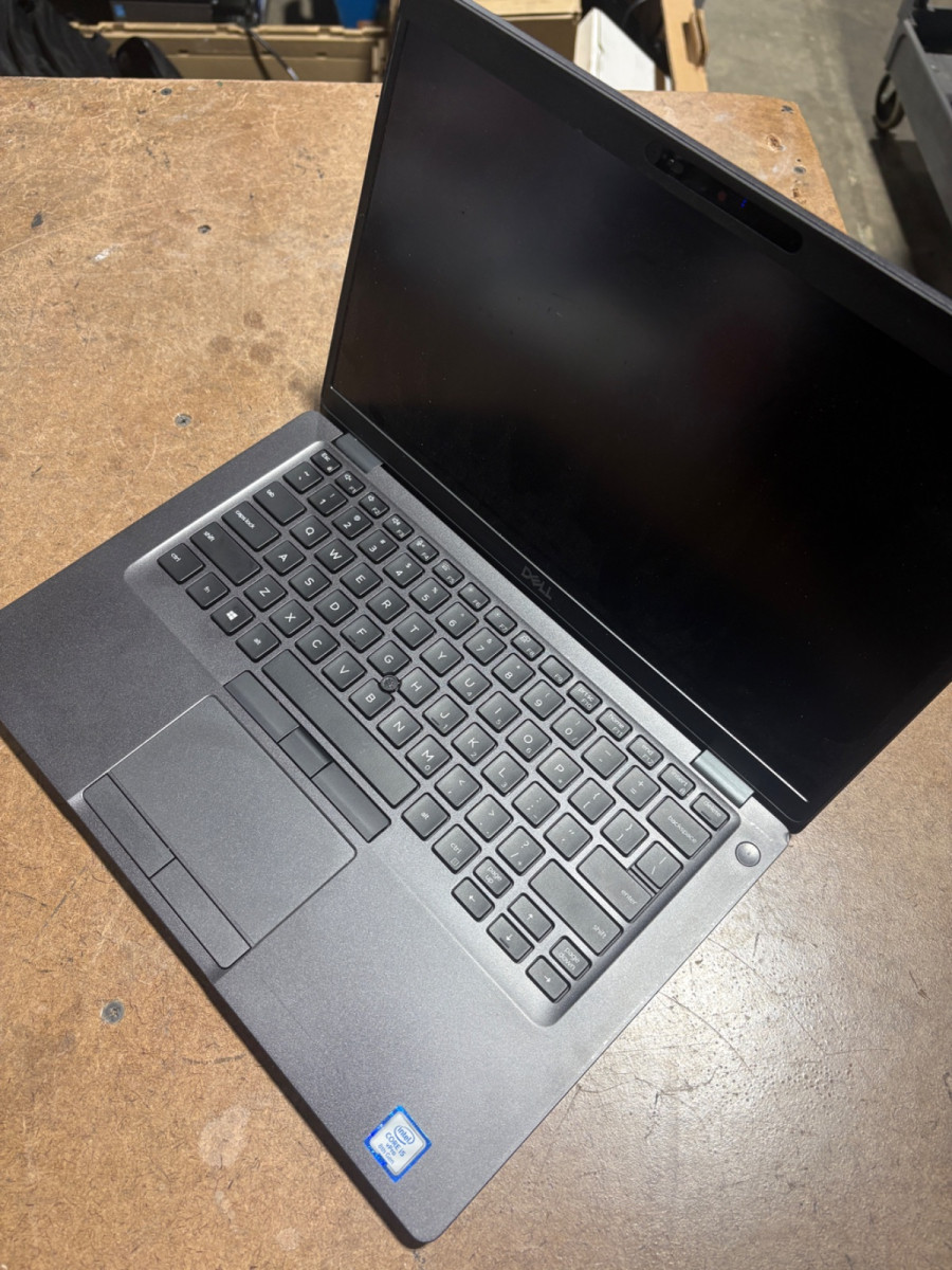 Dell Latitude 5400 14″ FHD i5-8365U 8GB RAM 256GB SSD No Charger/OS