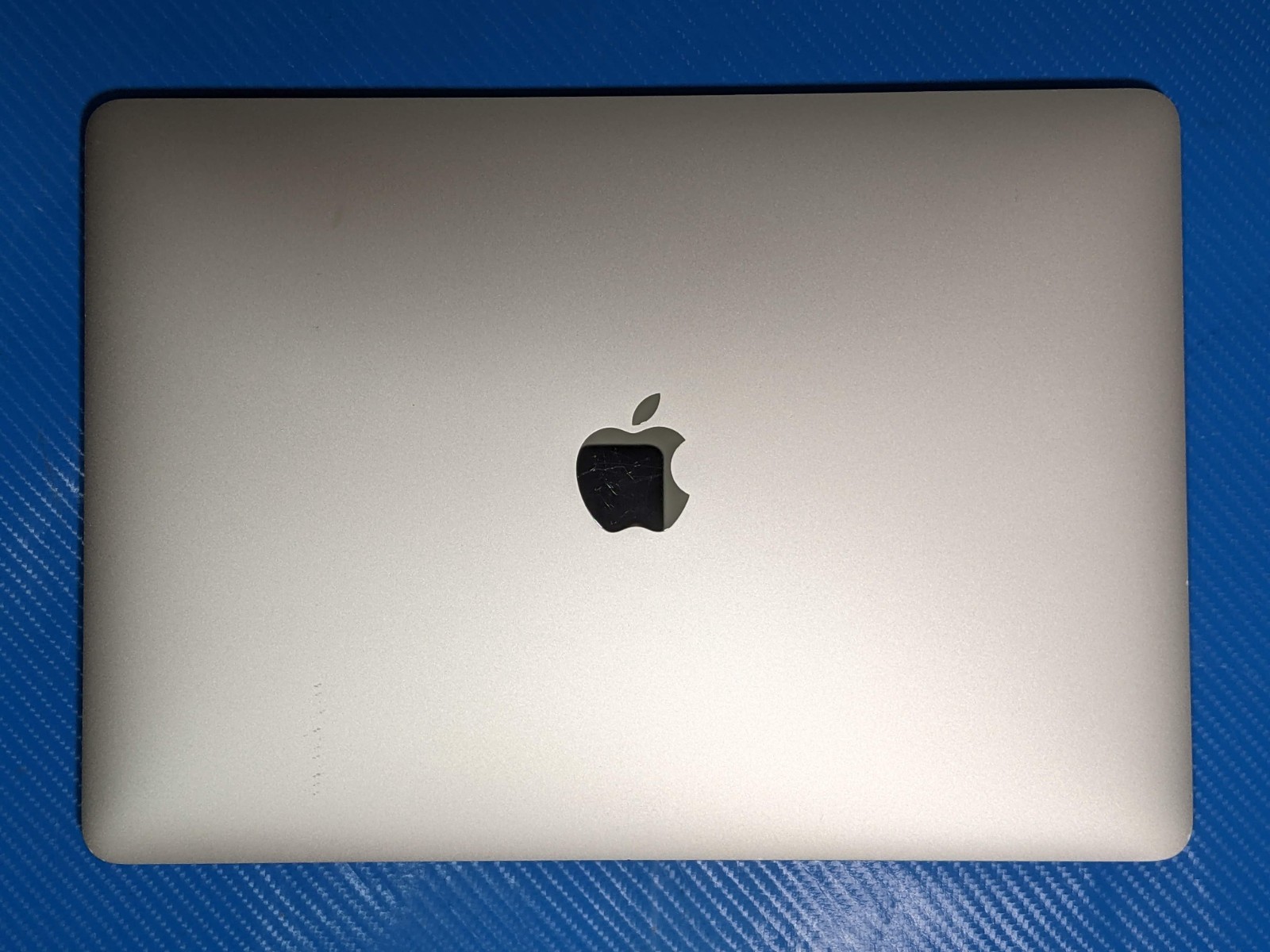 Apple MacBook Pro (2020) 13.3″ A2338 M1 8CPU/8GPU 3.2GHz 16GB 1TB OS Tahoe +PA