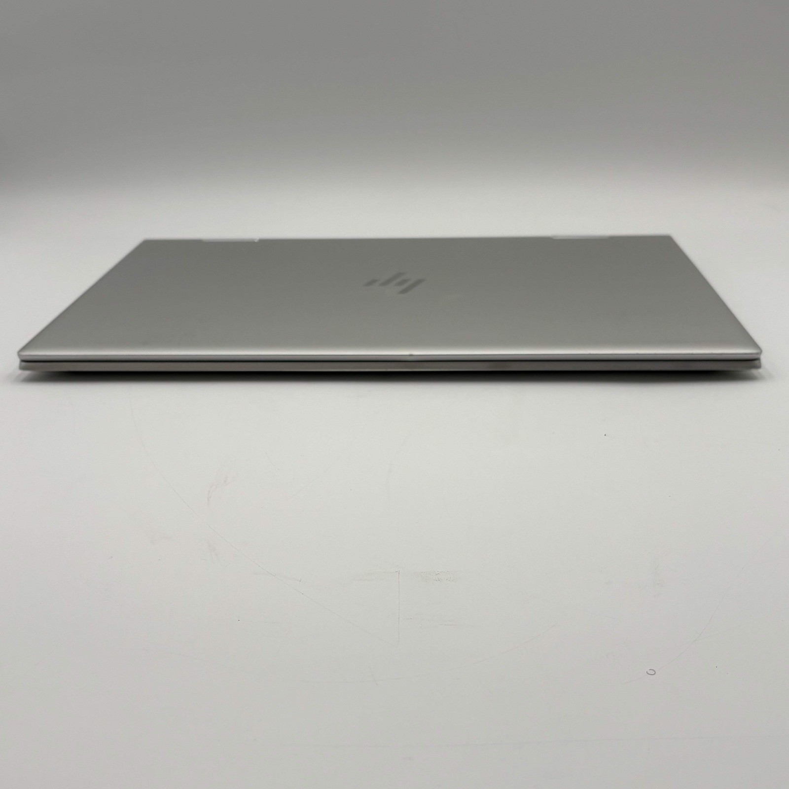 HP Envy x360 15M-DR1012DX 15.6″ i7-10510U 1.8GHz 16GB RAM 512GB SSD