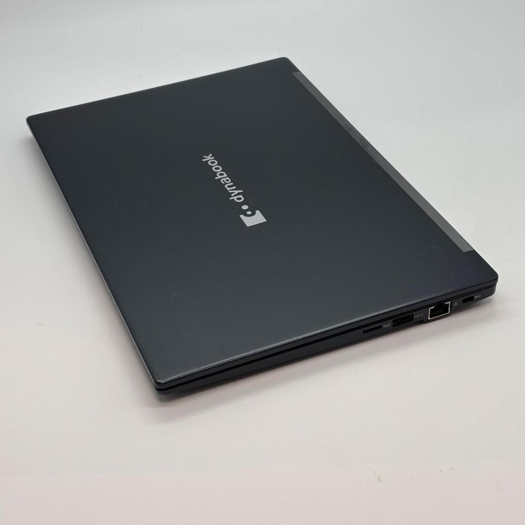 Dynabook G83/HU i5-1135G7 16GB 256GB SSD Win11 Japanese Laptop