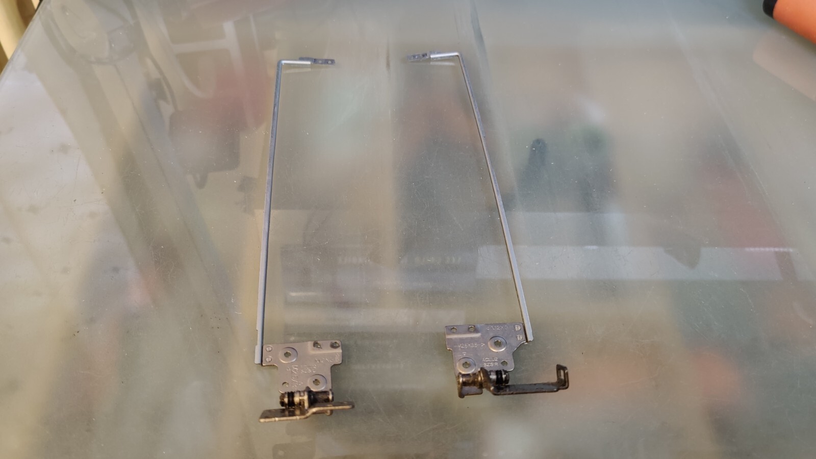 LENOVO G50-30 G50-45 Z50-70 Z50-75 G50-80 HINGE HINGES AM0TH000200 AM0TH000100