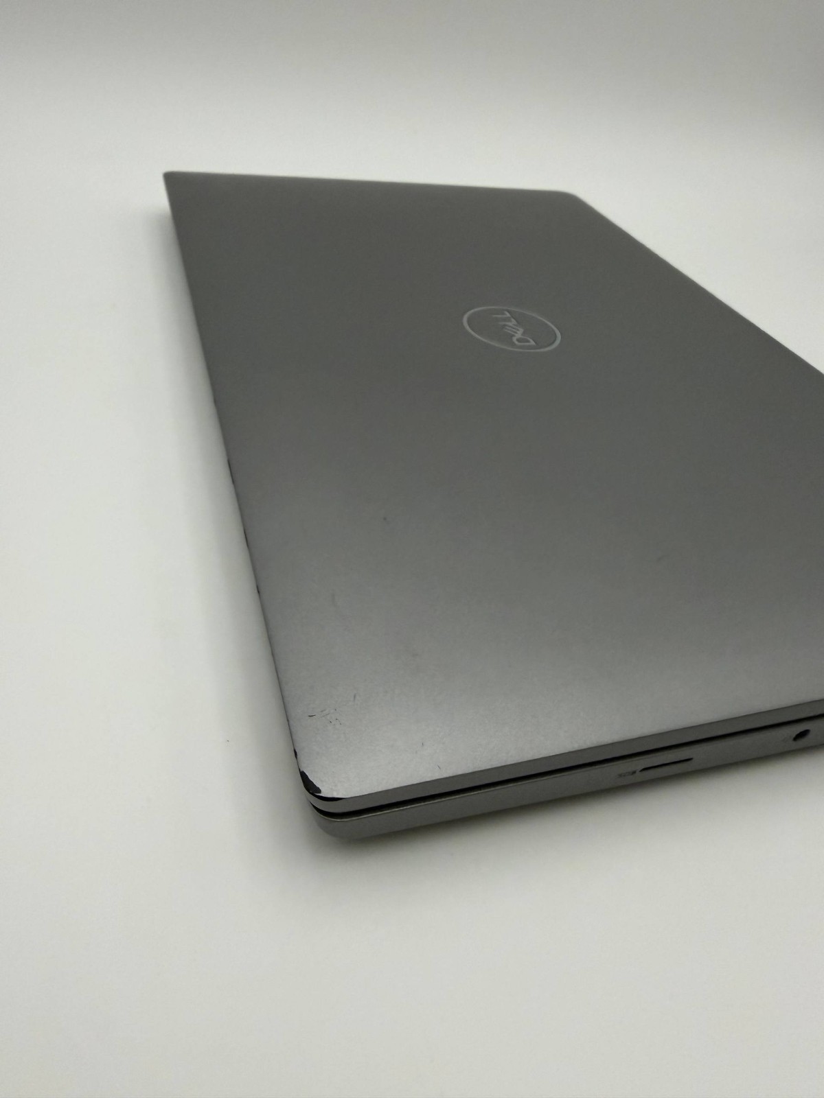 Dell Latitude 5420 Core i7-1185G7 16GB RAM 256GB SSD Windows 11 Pro