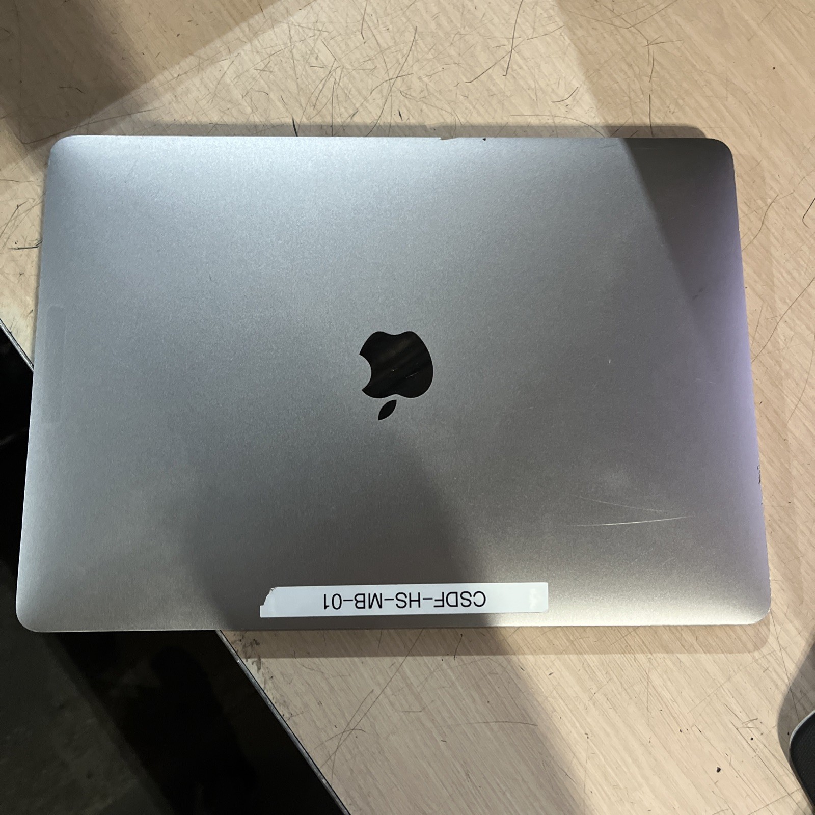 APPLE MACBOOK PRO 13″ MID-2017 CORE I5-7360U 2.3GHZ 8GB RAM NO HD :