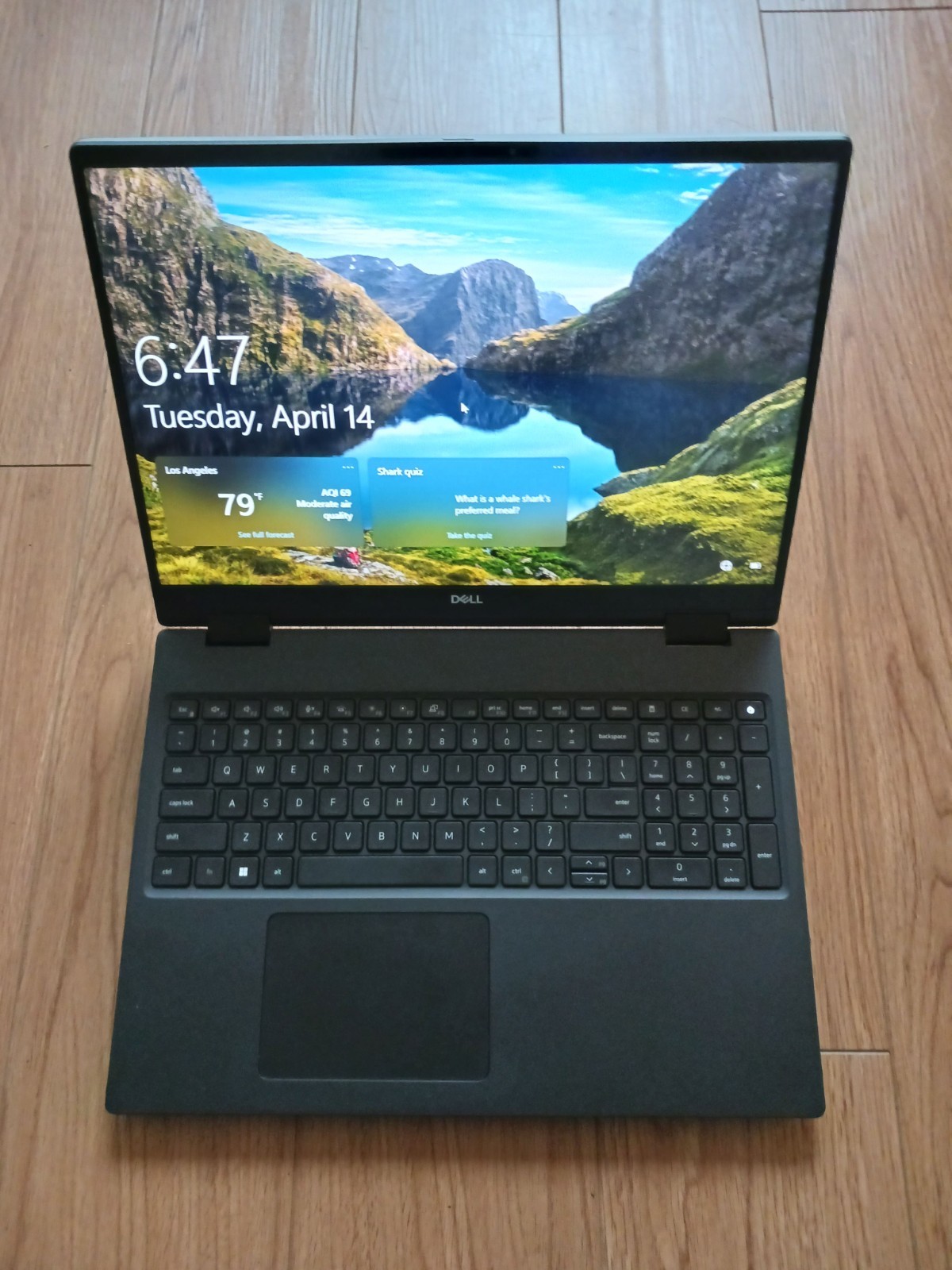 Dell Precision 7680 16 FHD+ 2.1GHz i7-13850HX 32GB 2TB SSD Nvidia RTX 1000 ADA