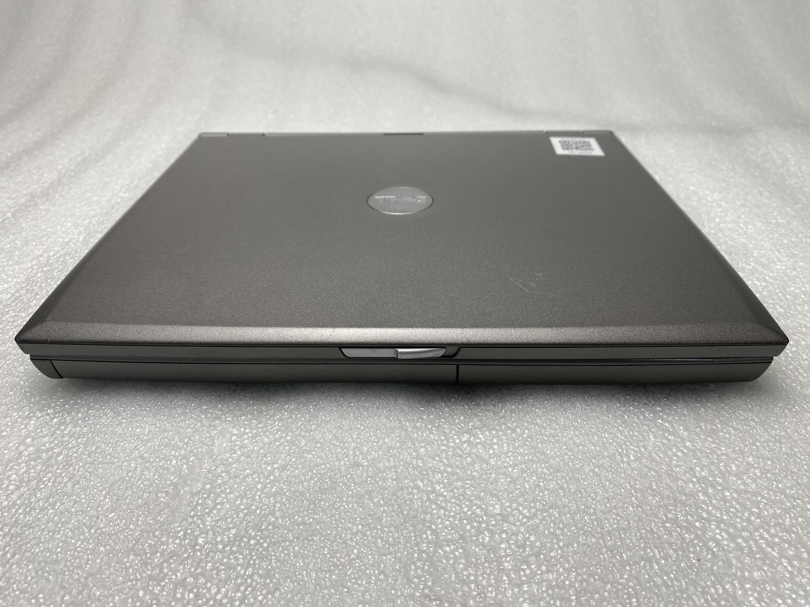 Dell Latitude D400 Intel Pentium M 1.6GHz 512MB RAM No HDD/OS
