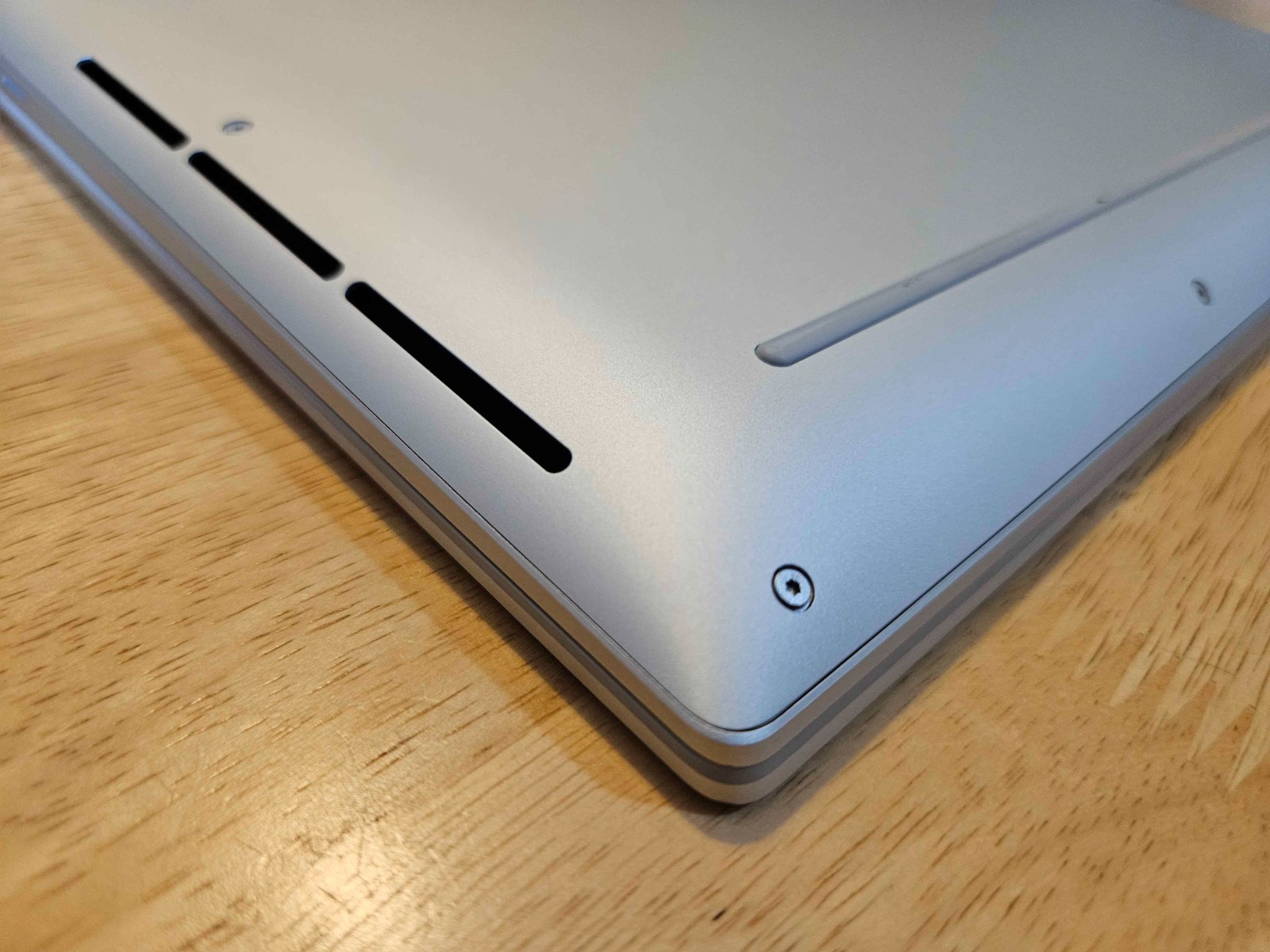 Dell XPS Premium 14.5″ 3.2K OLED Touch Laptop Intel Ultra 7 255H 32GB 1TB SSD